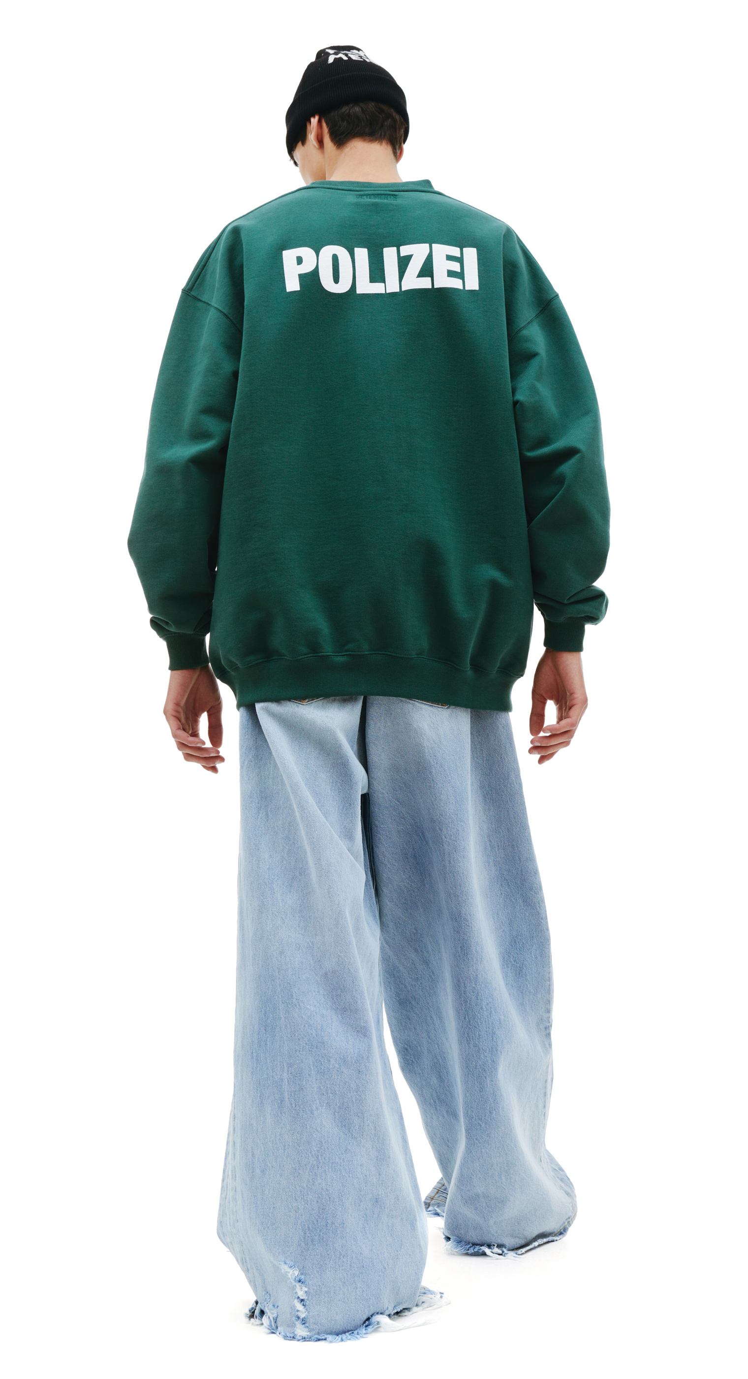 VETEMENTS Sweatshirt
