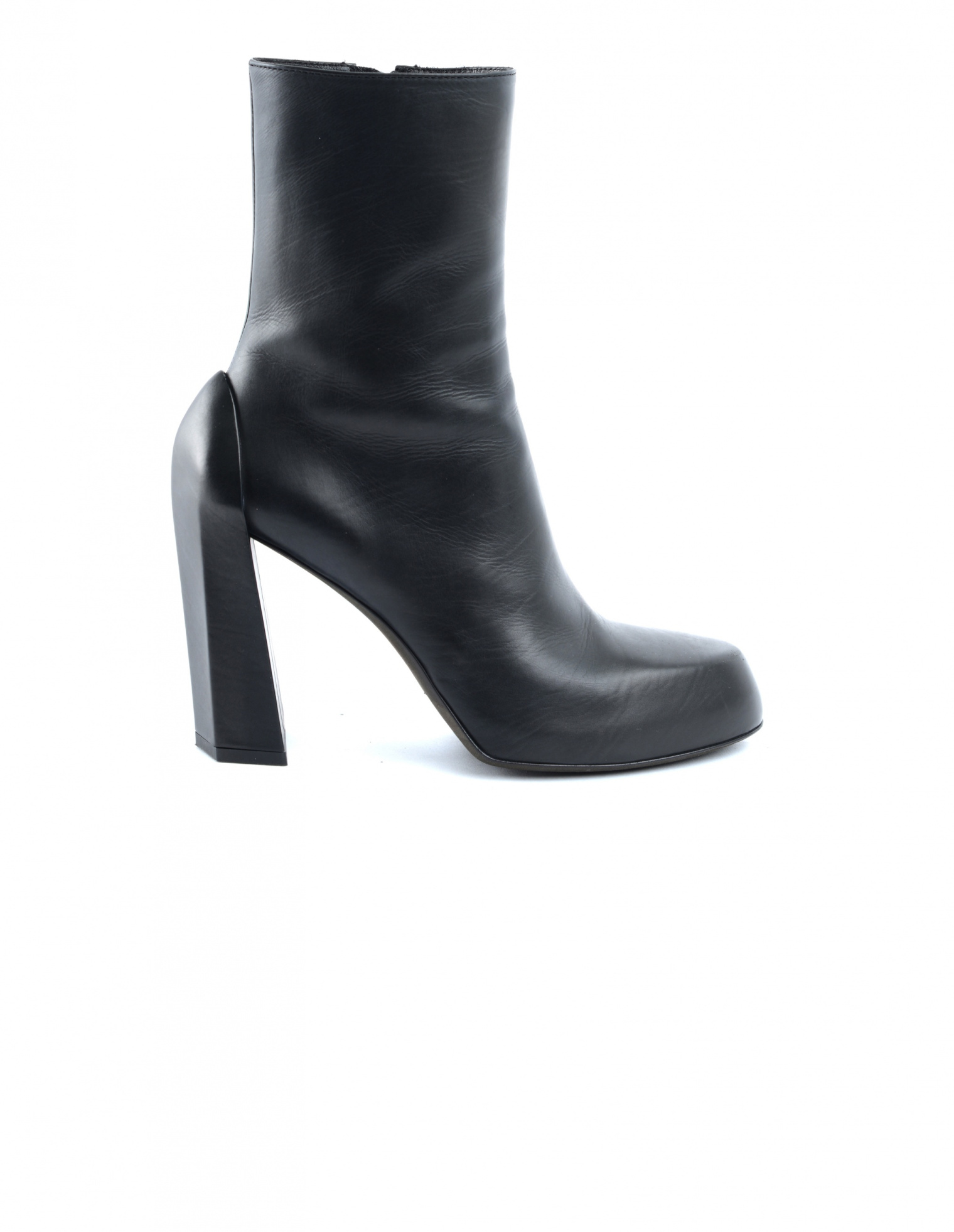 Ann Demeulemeester Leather ankle boots