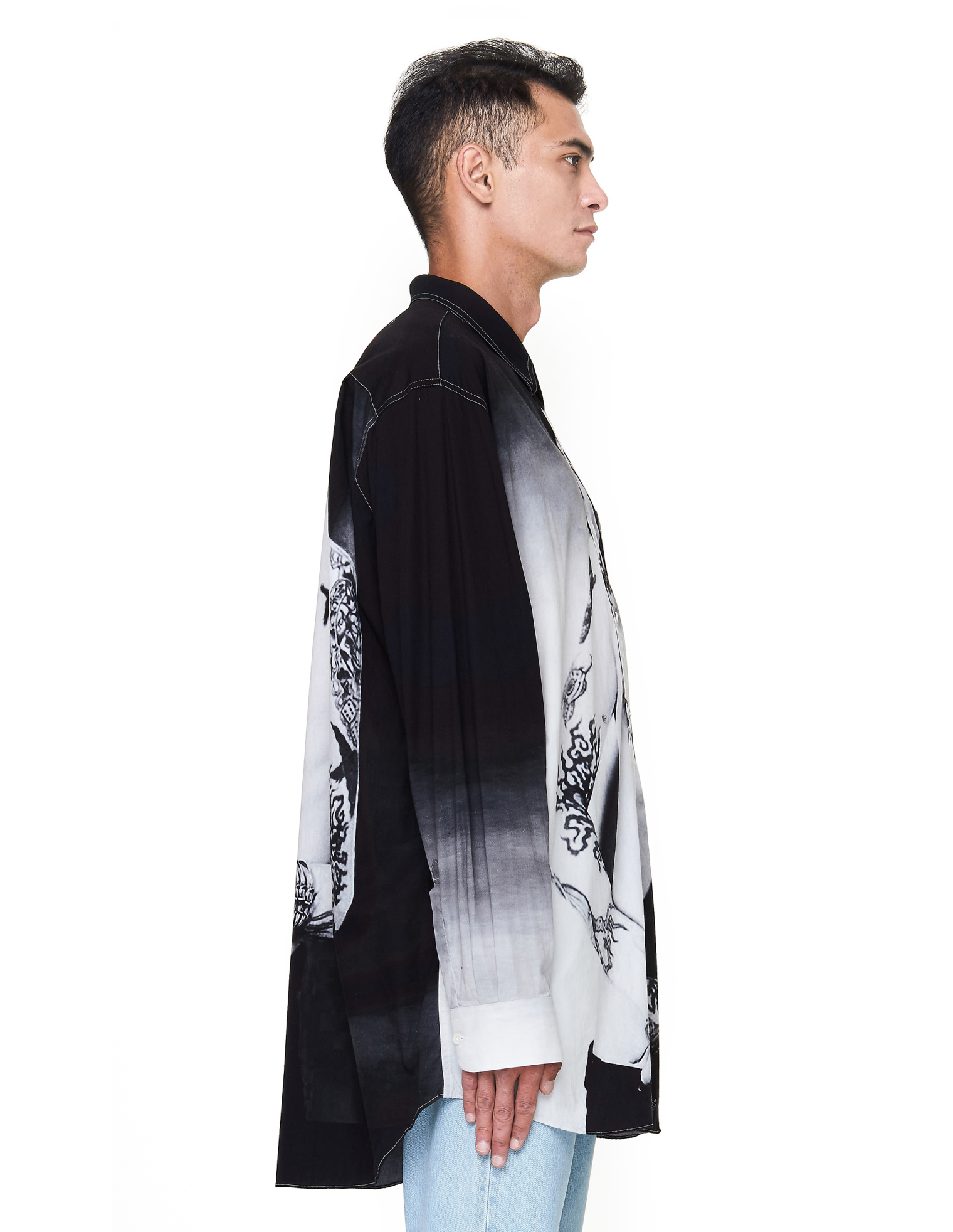 Buy VETEMENTS men marilyn manson printed black shirt for $870