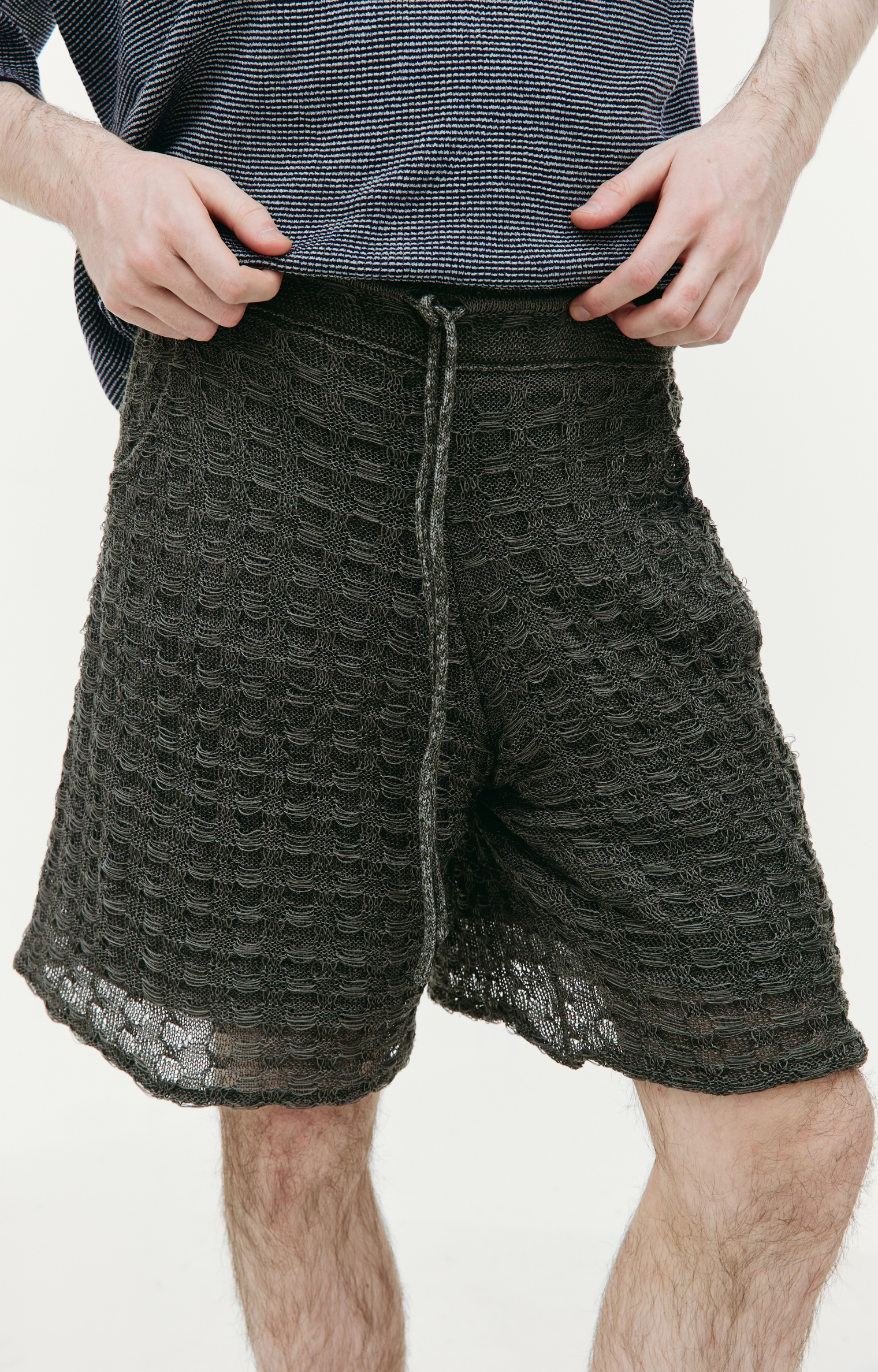 Isa Boulder Grey knit shorts