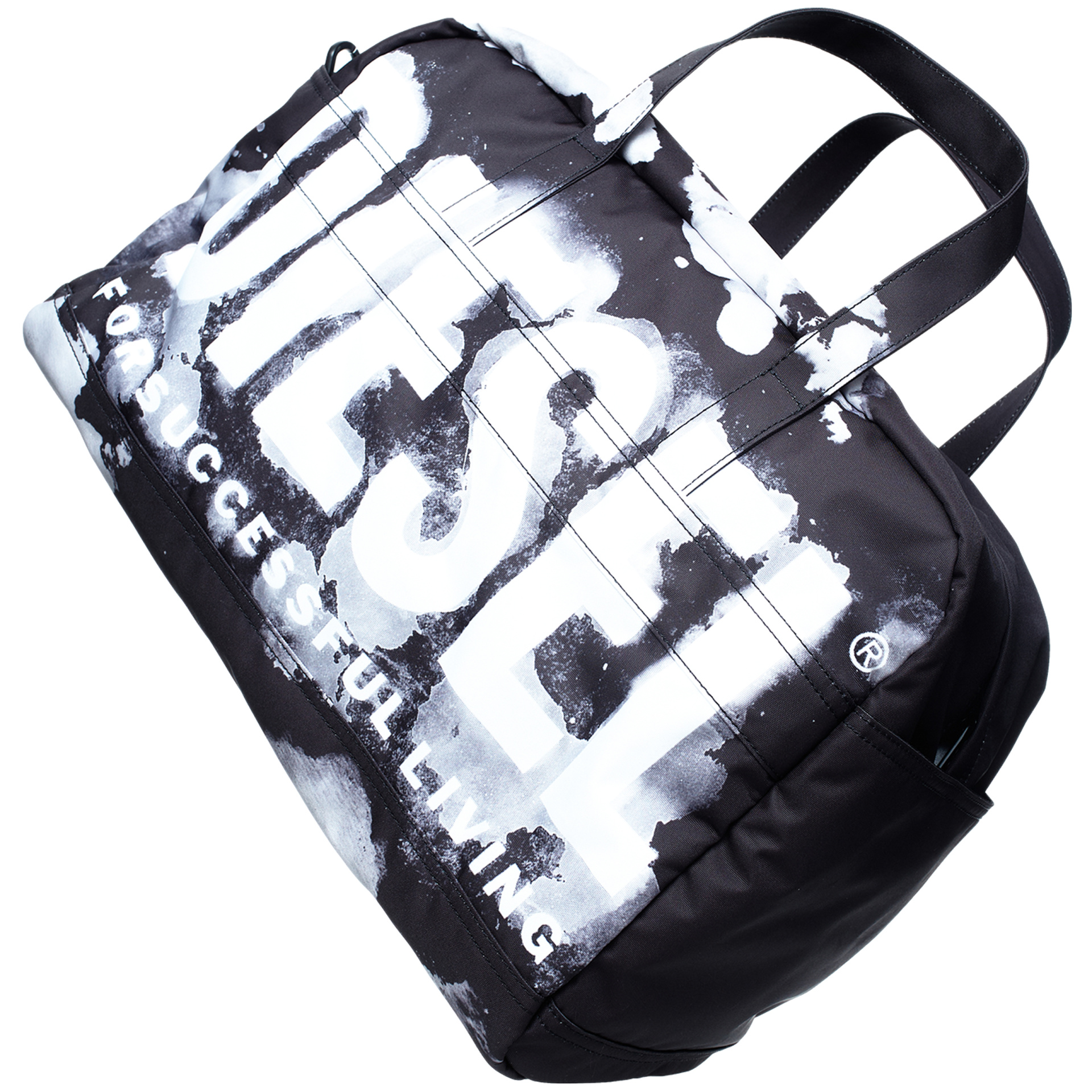 Diesel \'RAVE DUFFLE\' bag
