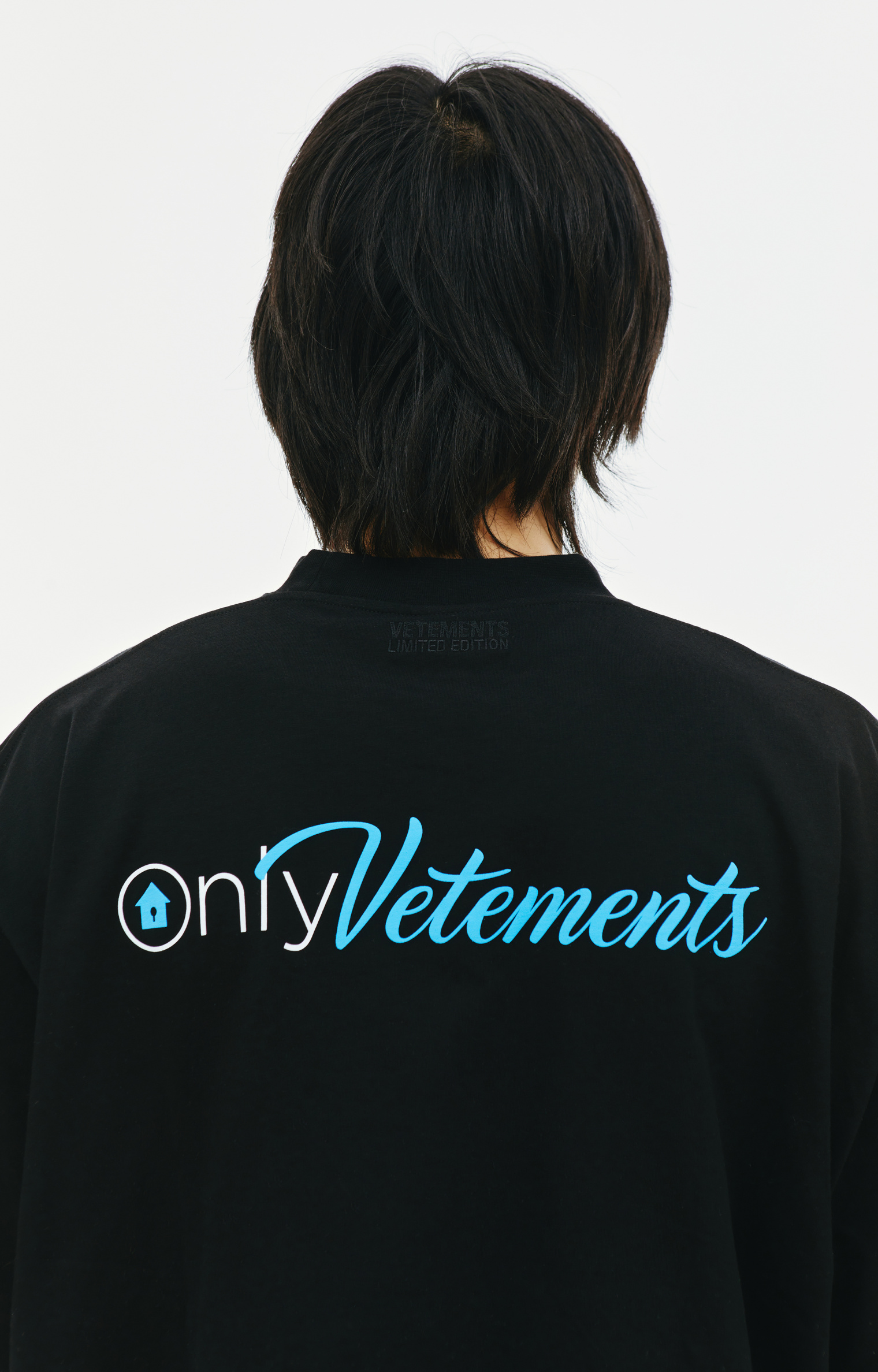 VETEMENTS Black \'Only Vetements\' T-Shirt