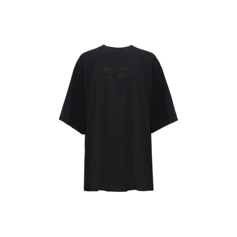 VETEMENTS 