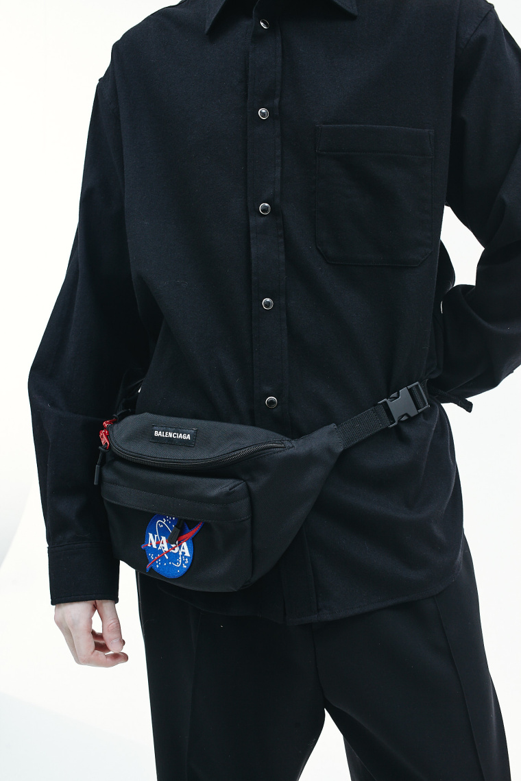 Buy Balenciaga men black space beltpack bag nasa for €373 online on SV77,  659141/2VZ9I/1000