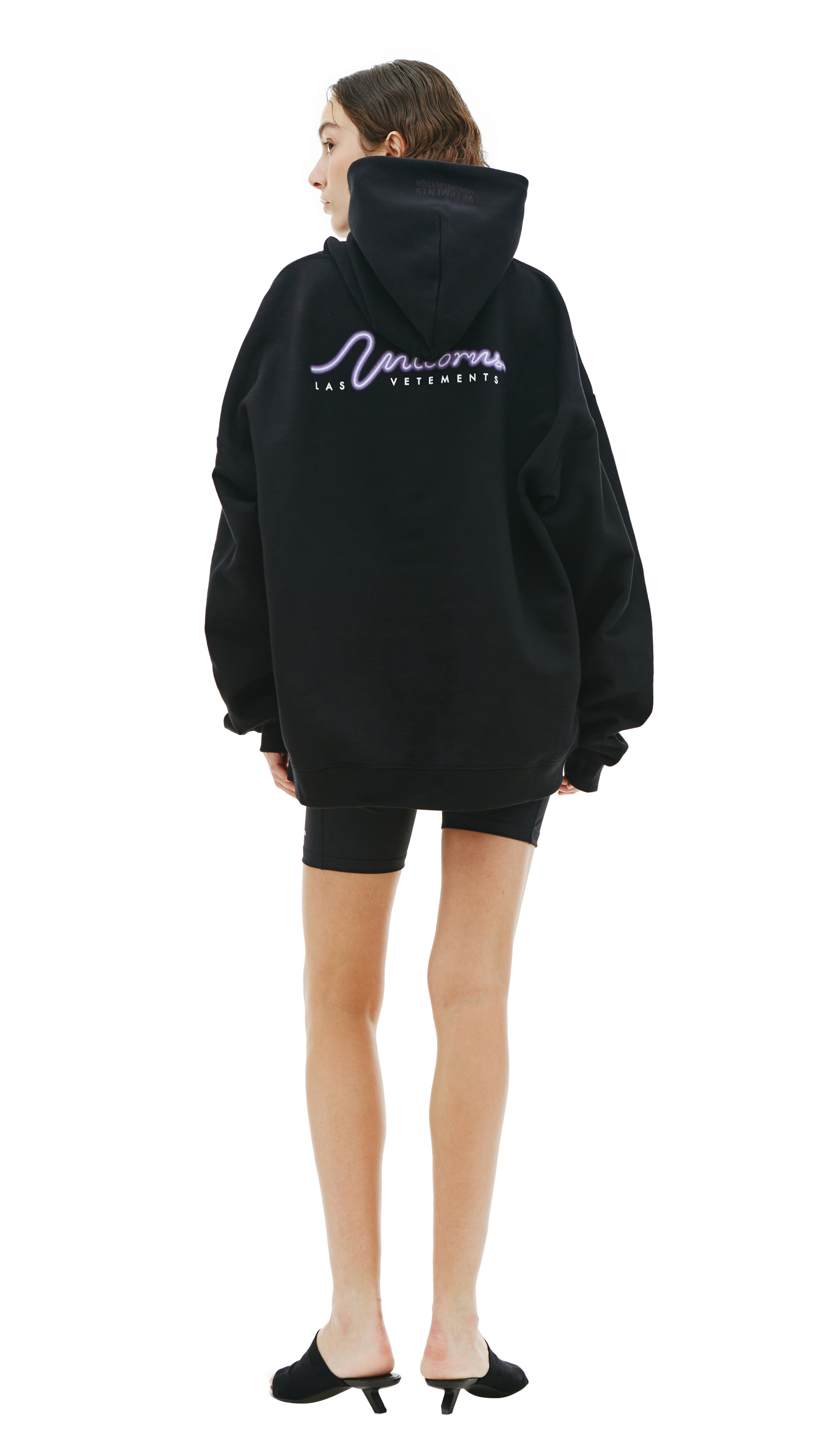 VETEMENTS Оверсайз худи с принтом