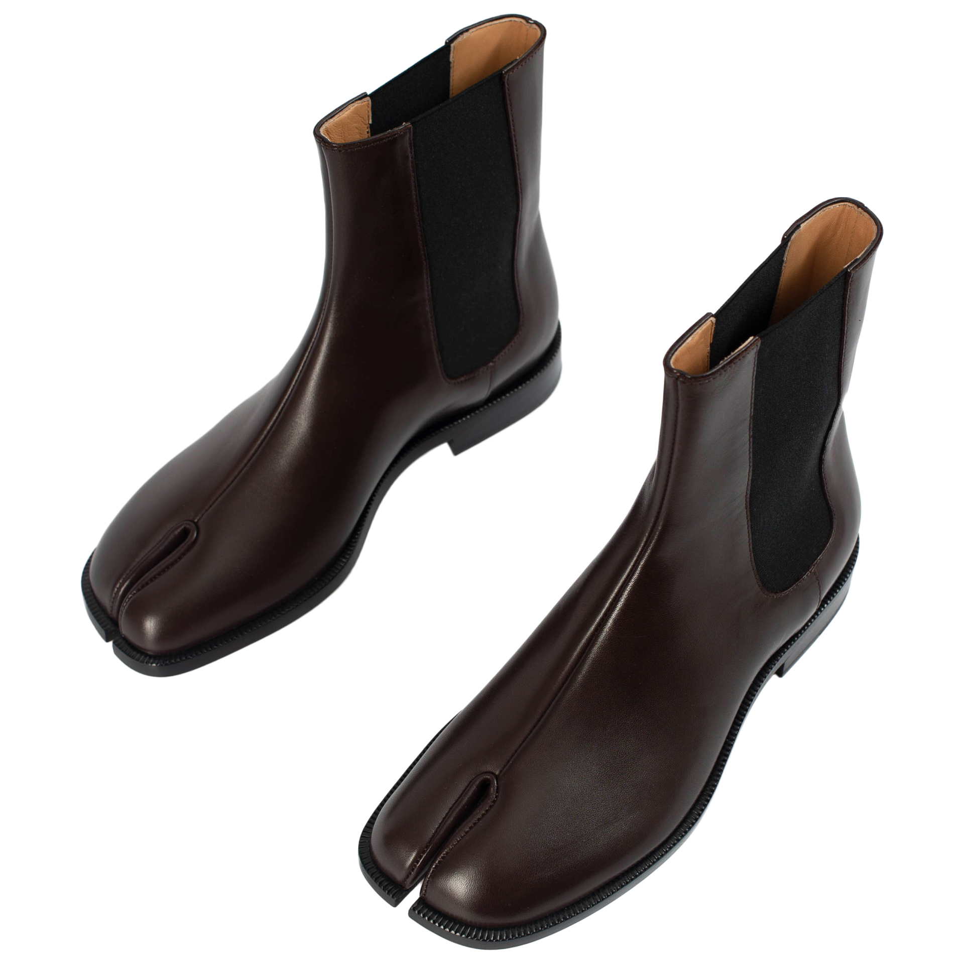 Maison Margiela Tabi Chelsea Boots Burgundy