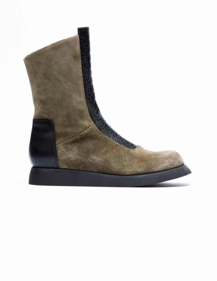 Camilla Skovgaard Zipper boots