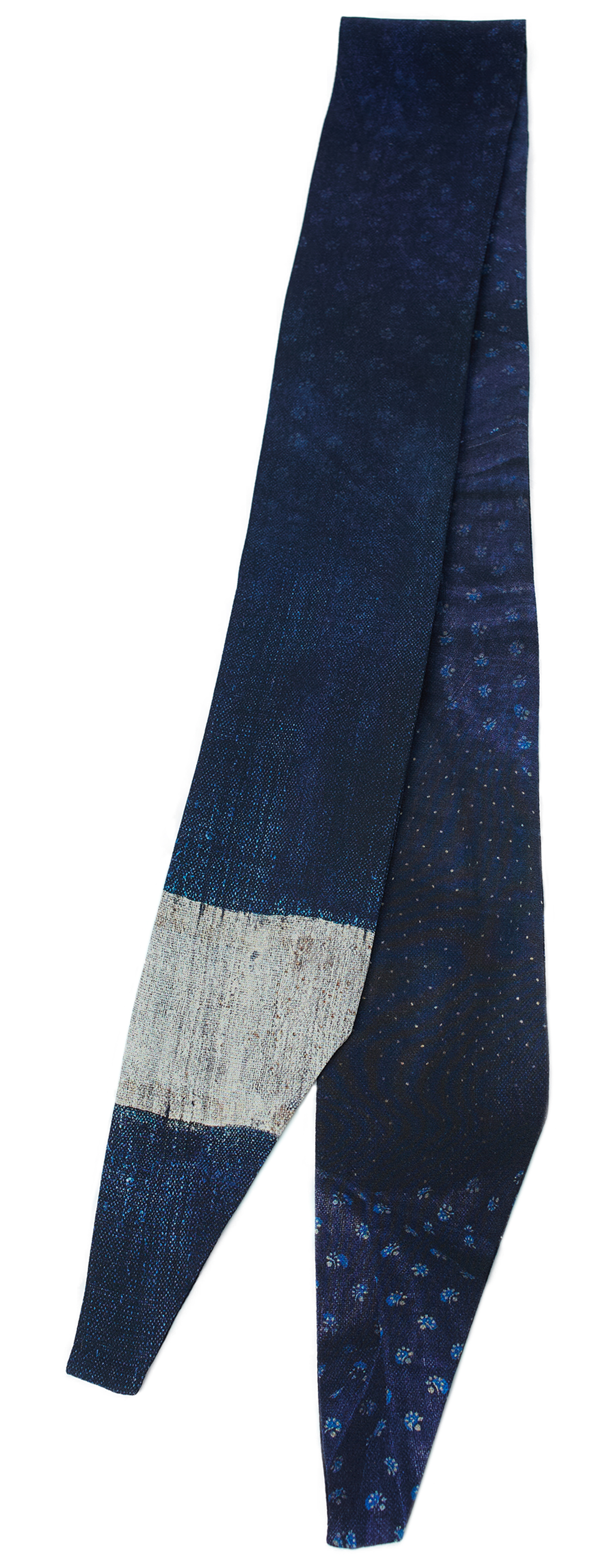Ziggy Chen Silk scarf with print