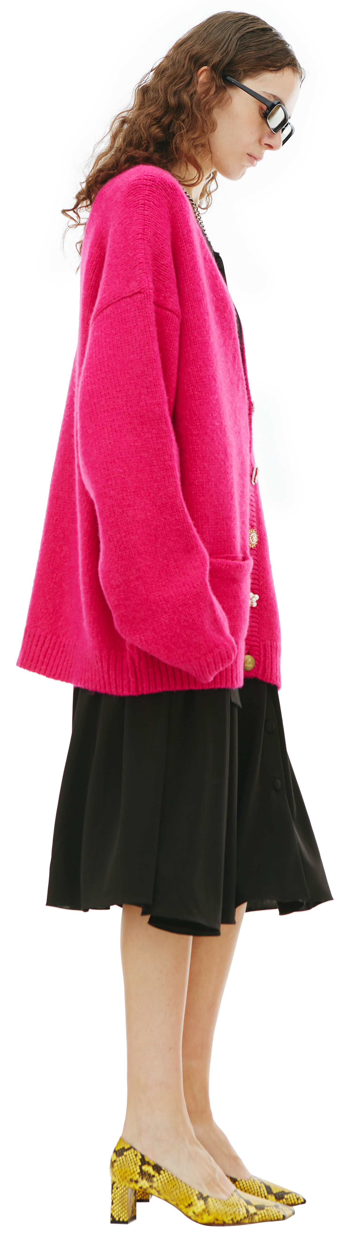 VETEMENTS Cardigan with brooch-buttons