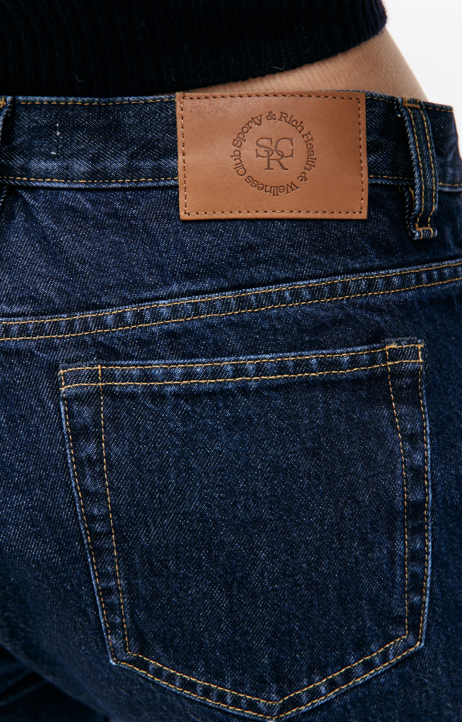 SPORTY & RICH Прямые джинсы с контрастной строчкой