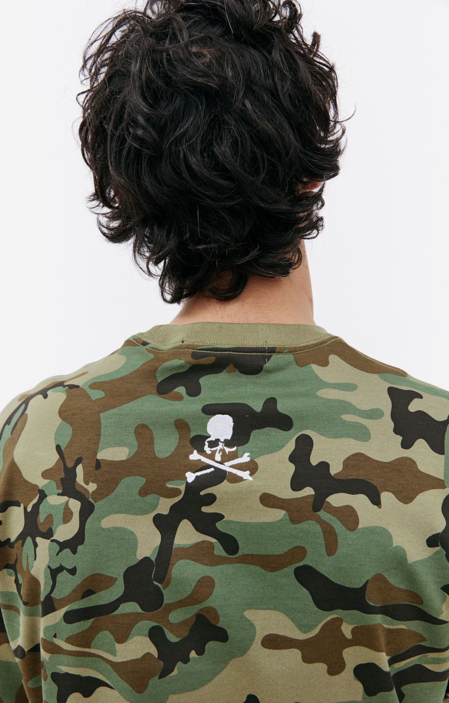 Mastermind WORLD Khaki camo t-shirt