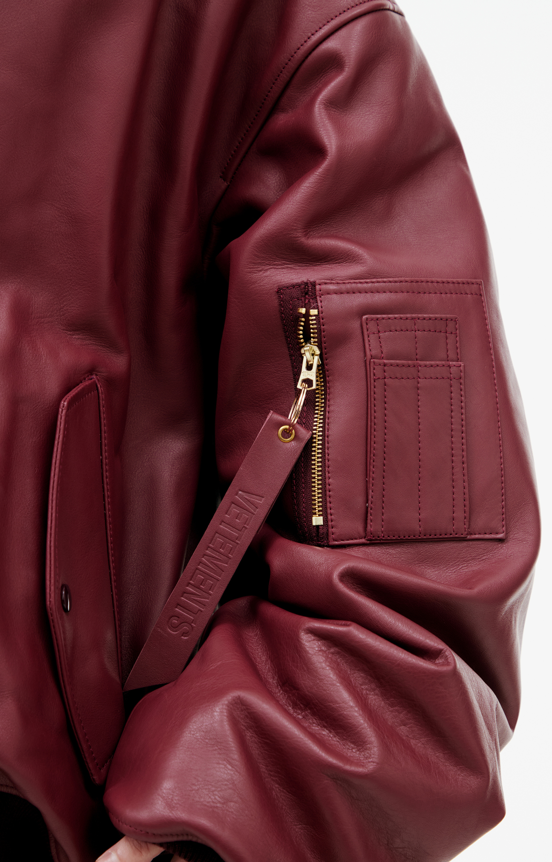 VETEMENTS Zippered leather bomber