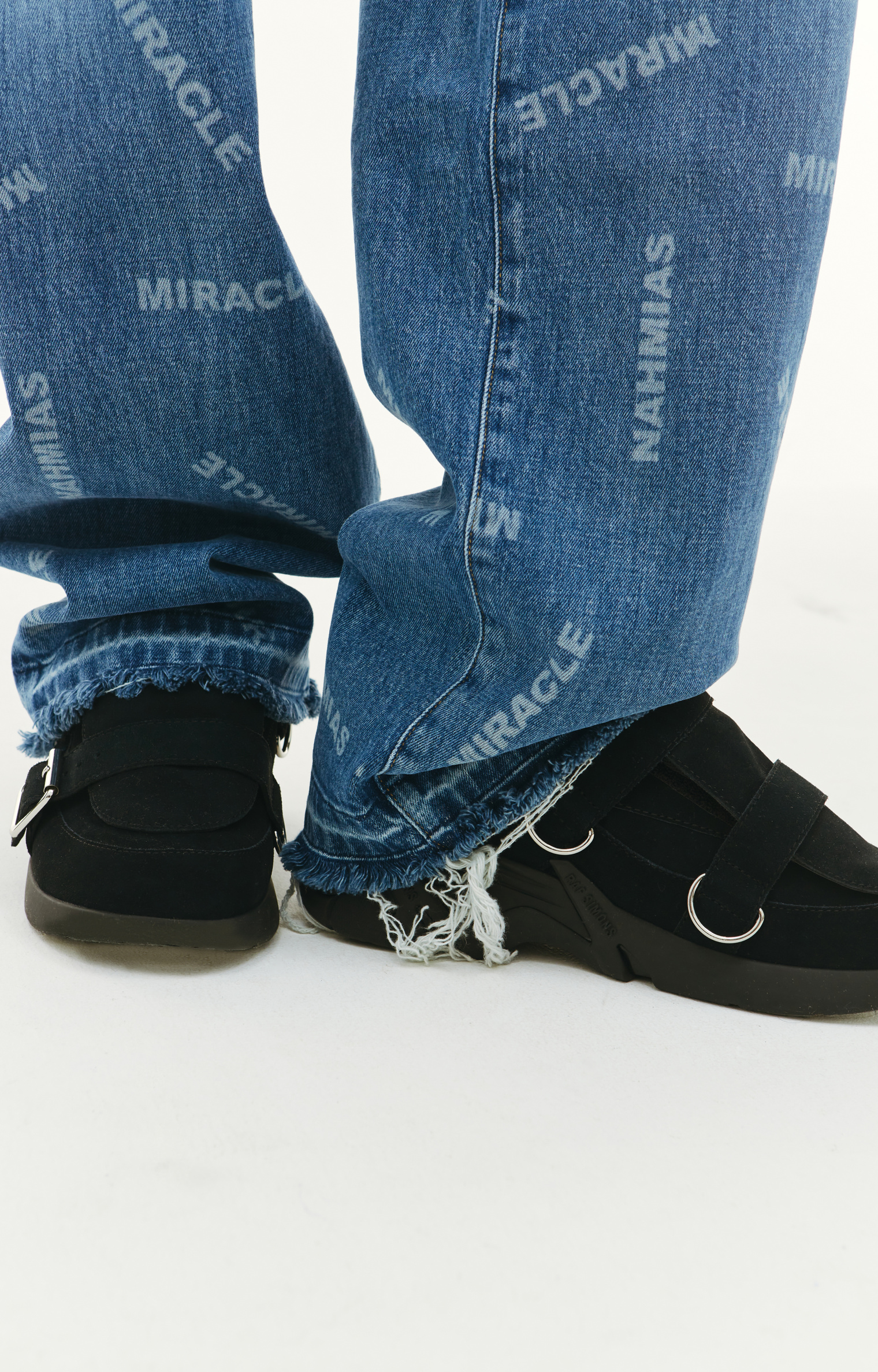 Nahmias Miracle logo jeans