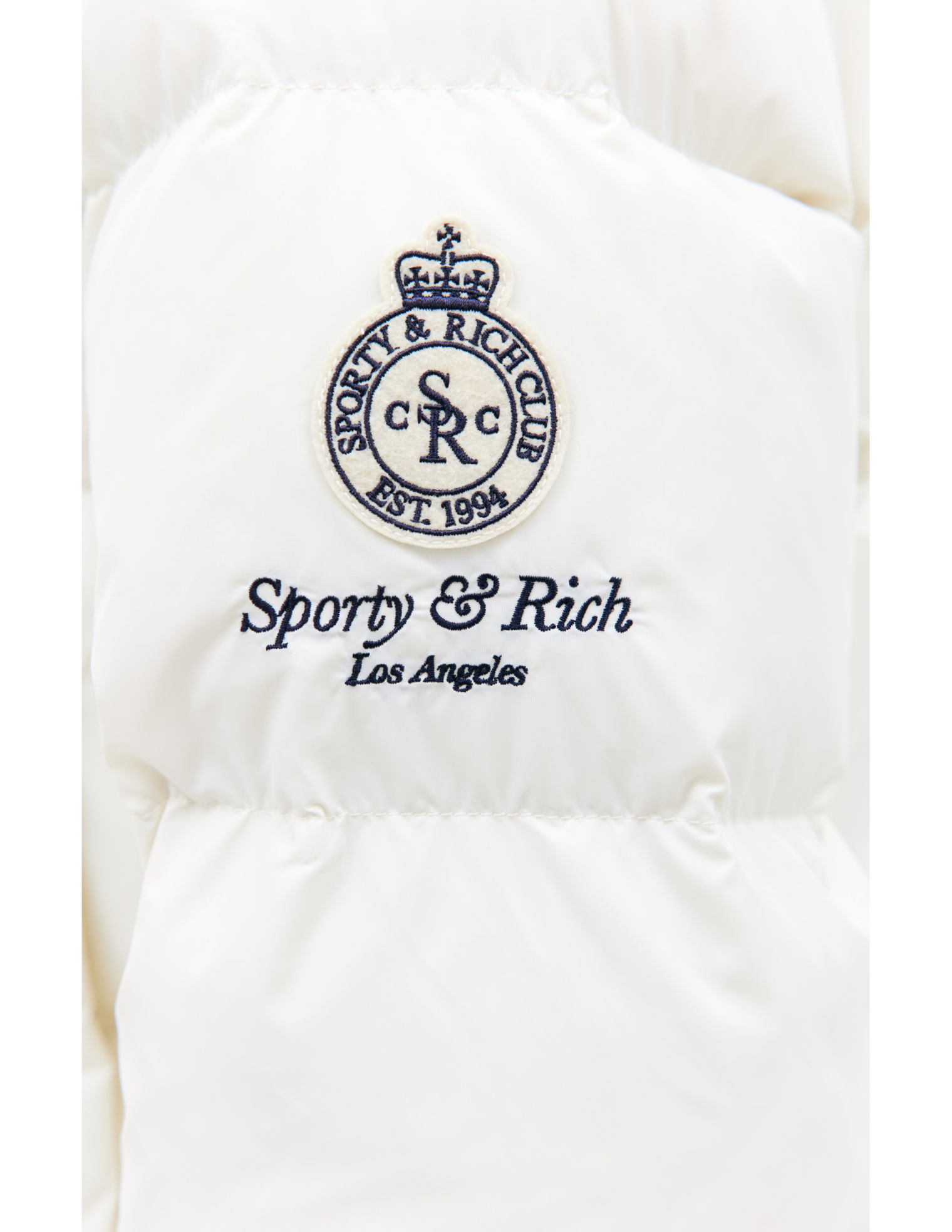 SPORTY & RICH Белый пуховик с логотипом