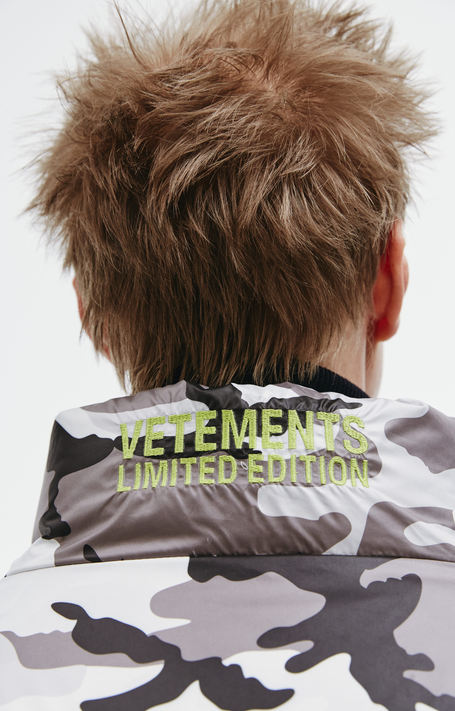 VETEMENTS Camouflage down jacket