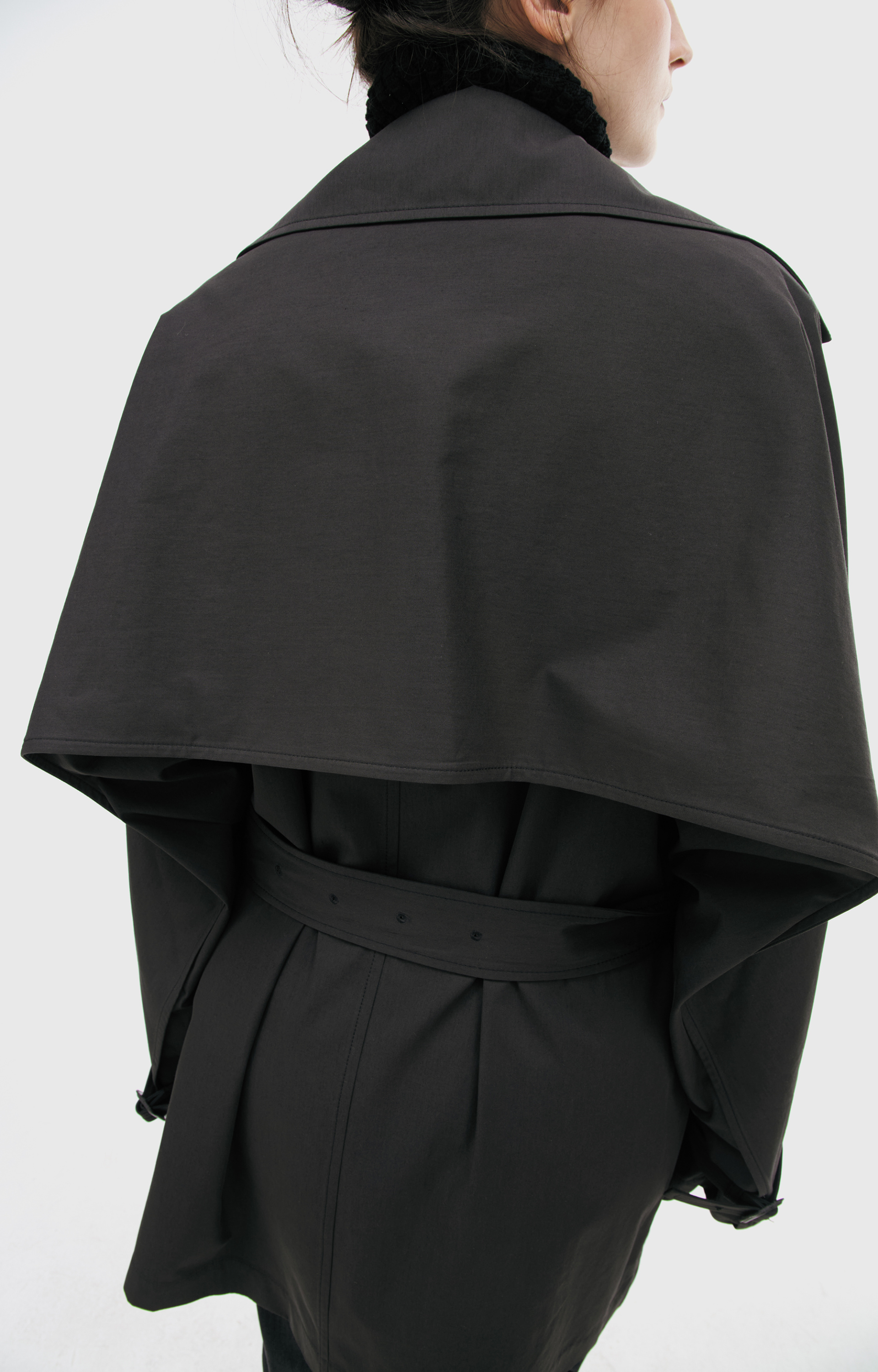 TOTEME Cropped cotton trench coat