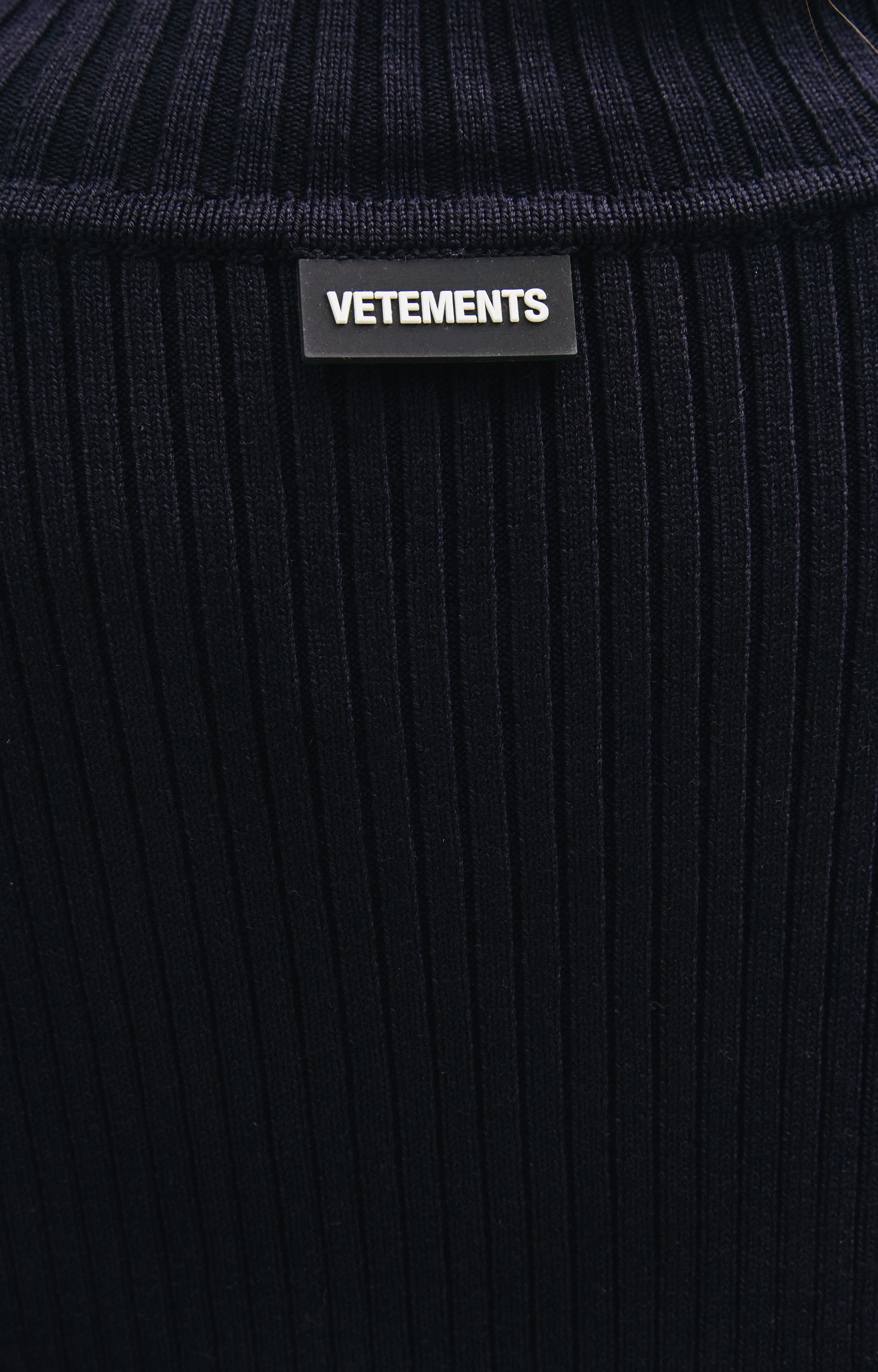 VETEMENTS Wool zipped cardigan