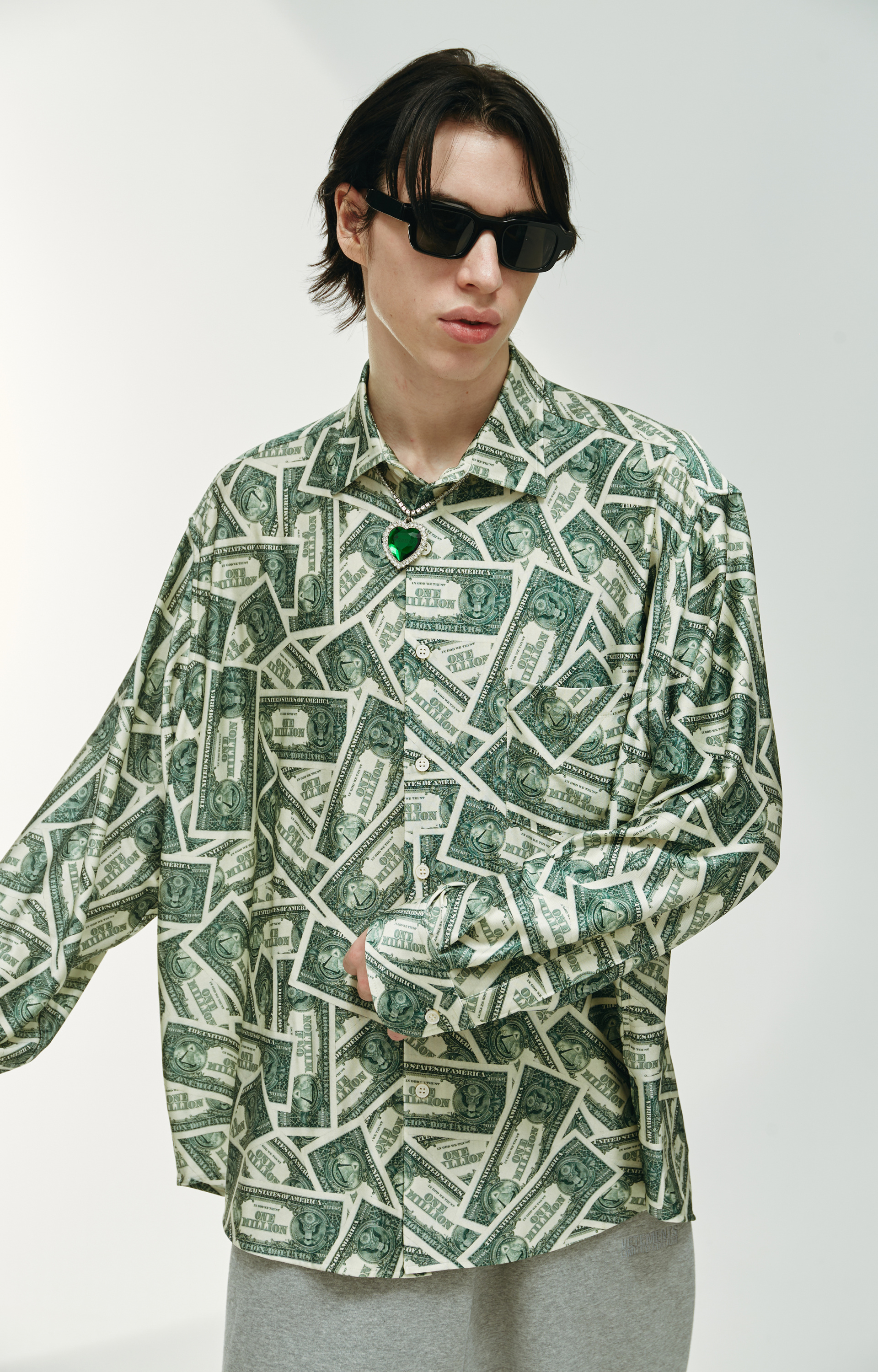 VETEMENTS Million dollar shirt