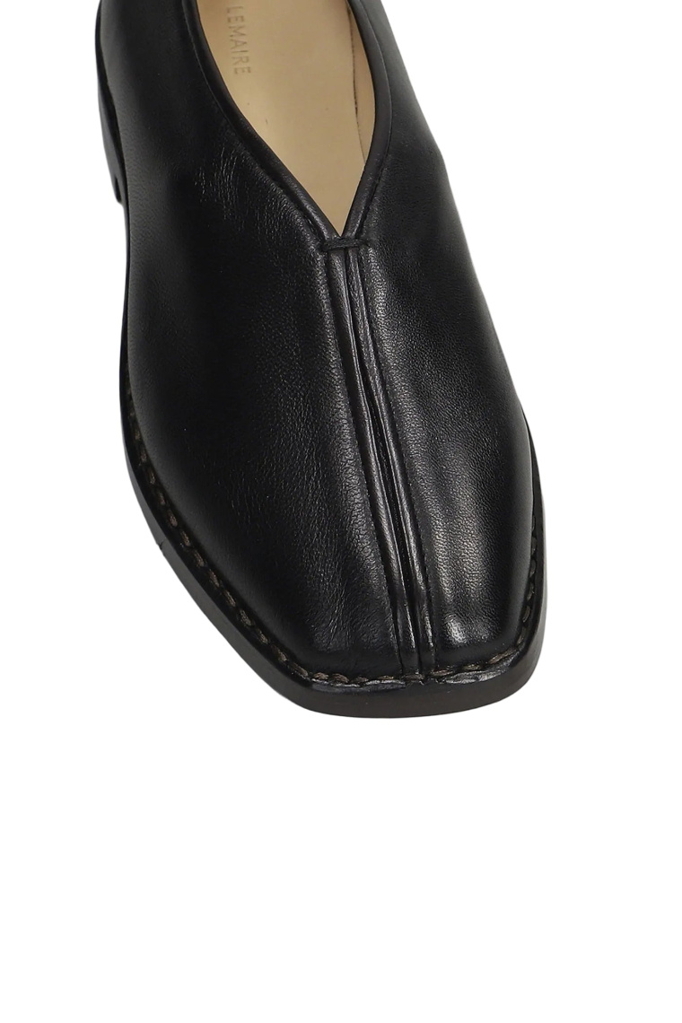 Buy Lemaire women flat piped slippers for $800 online on SV77