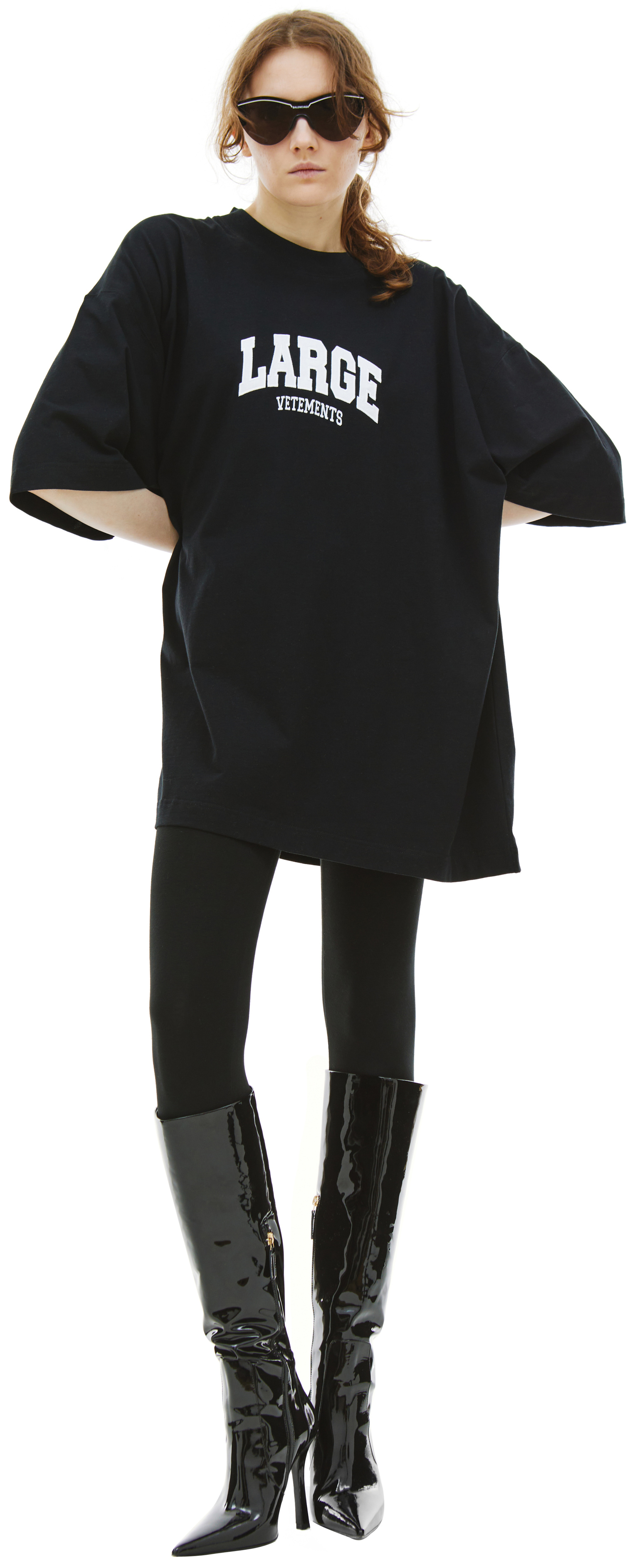 VETEMENTS Оверсайз футболка с вышивкой \'Large\'