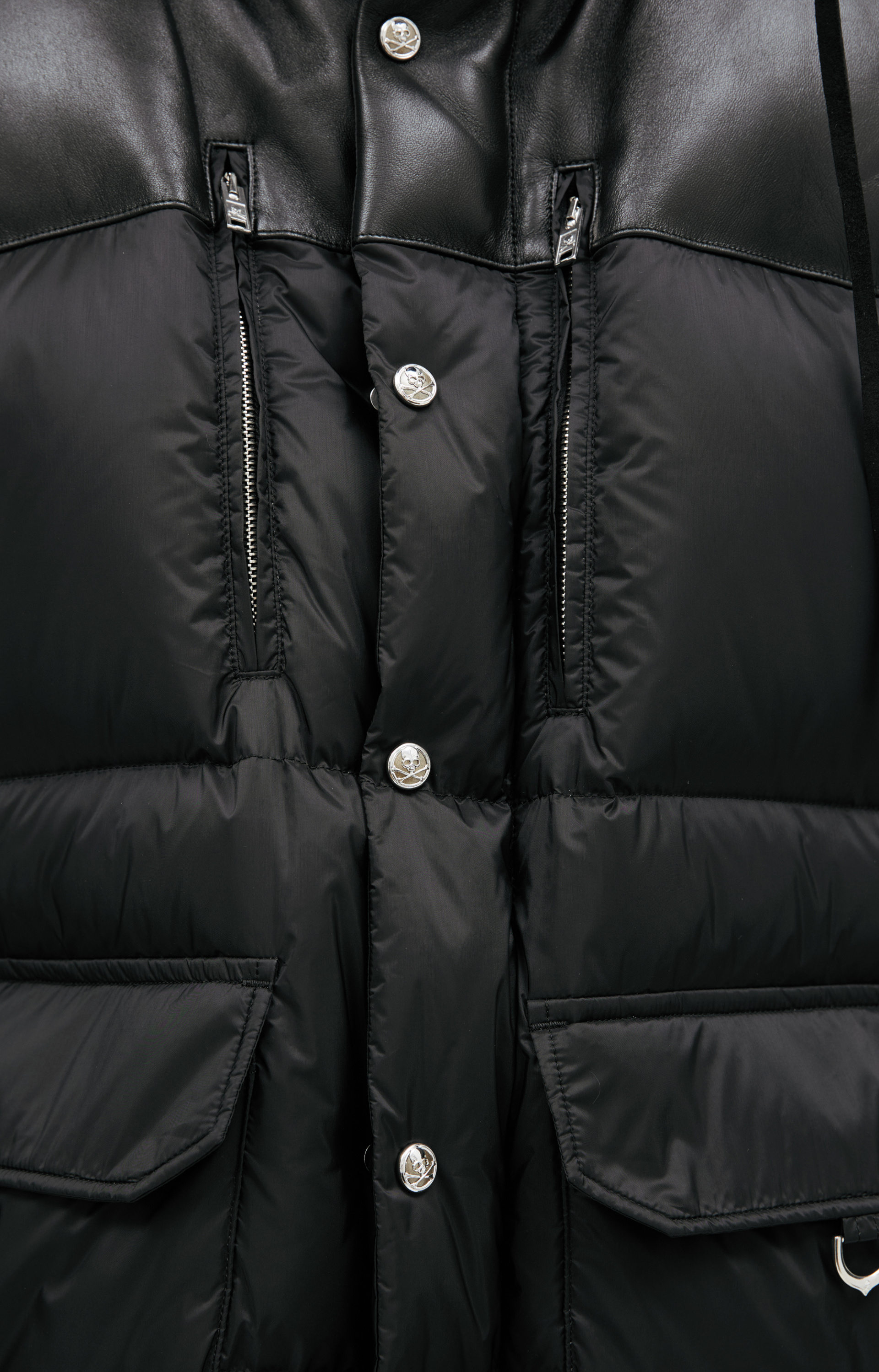 Mastermind WORLD Down jacket with patch pockets