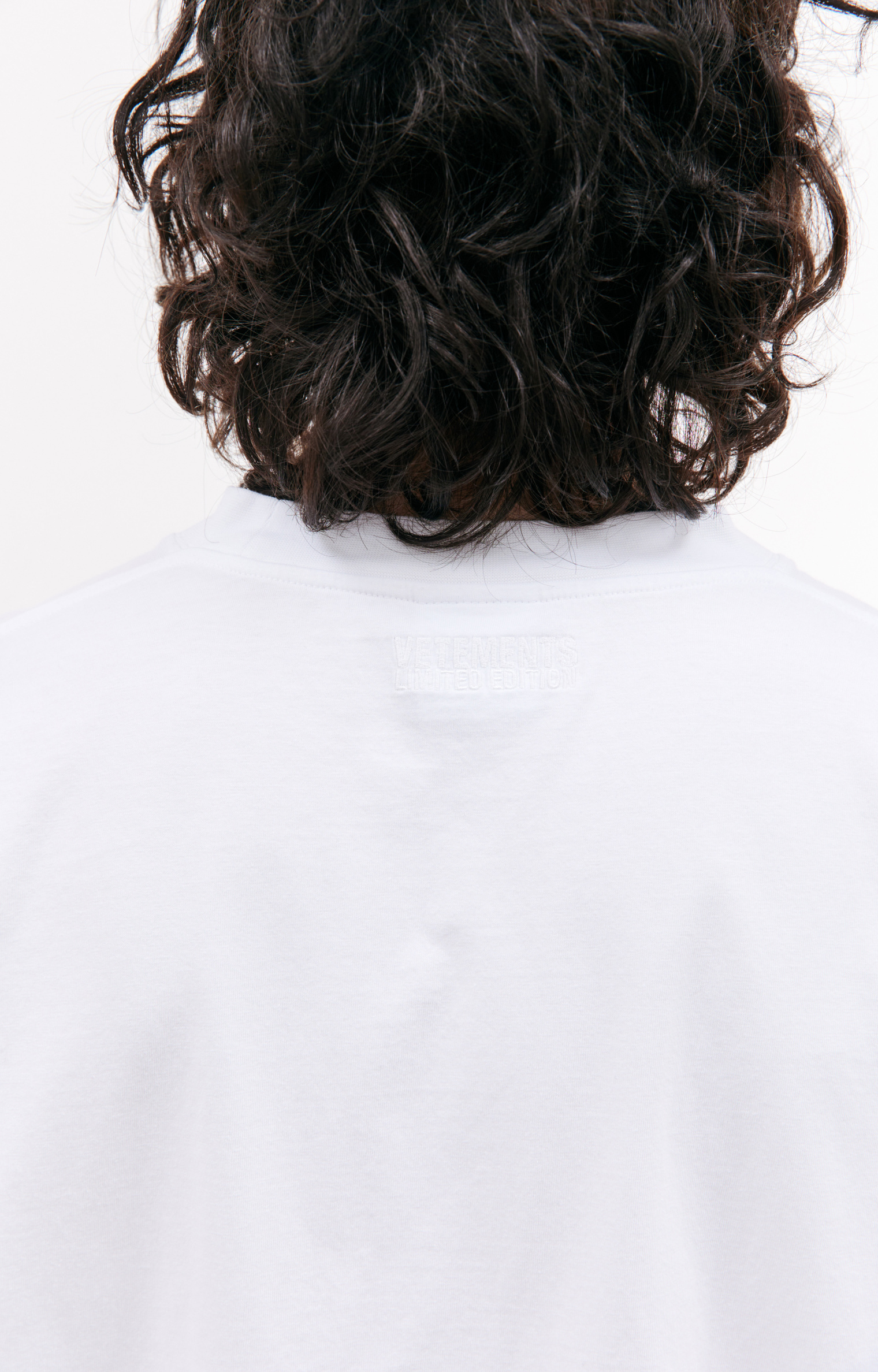 VETEMENTS Kissing Bunnies printed t-shirt