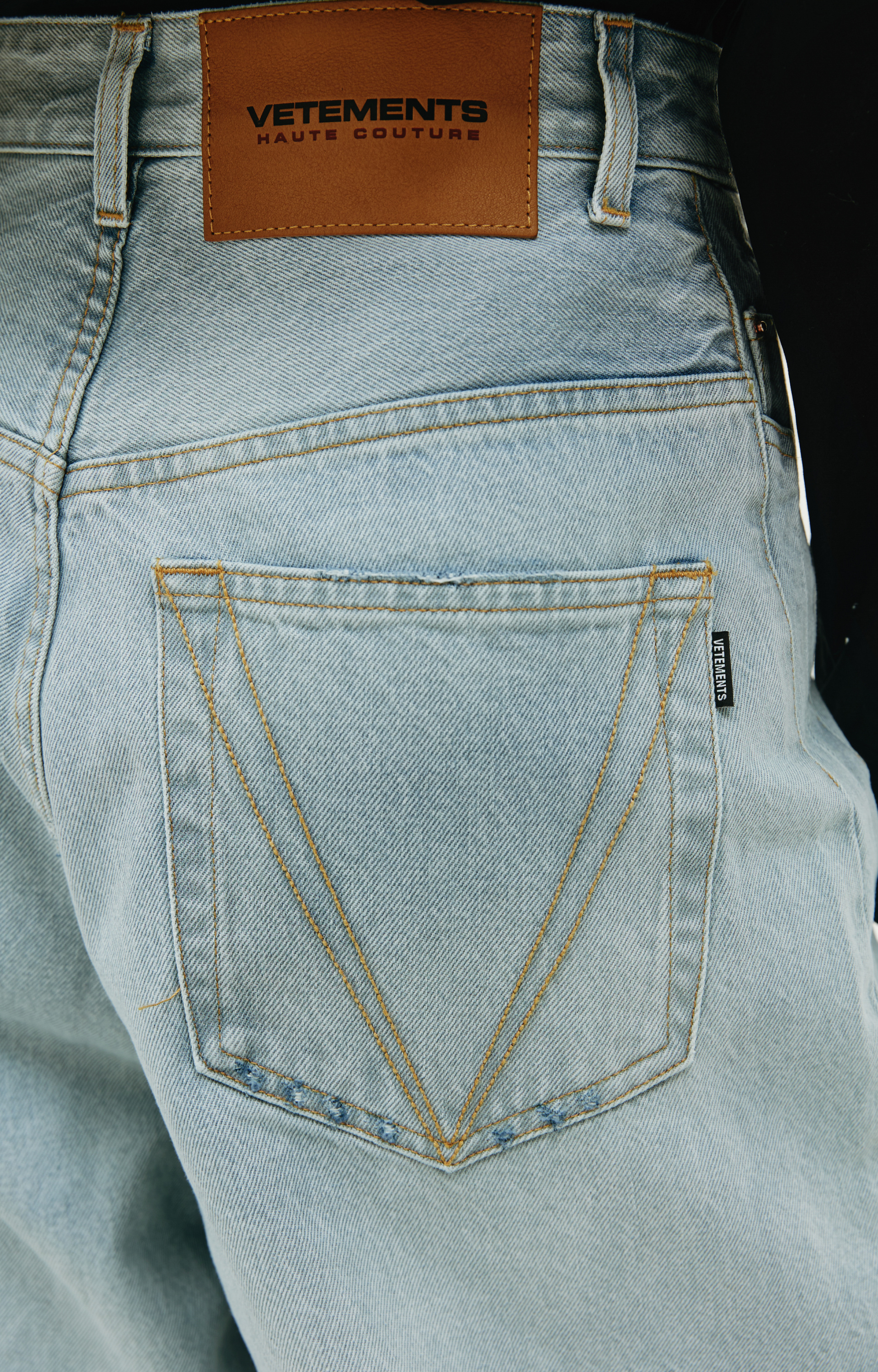 VETEMENTS Blue baggy jeans