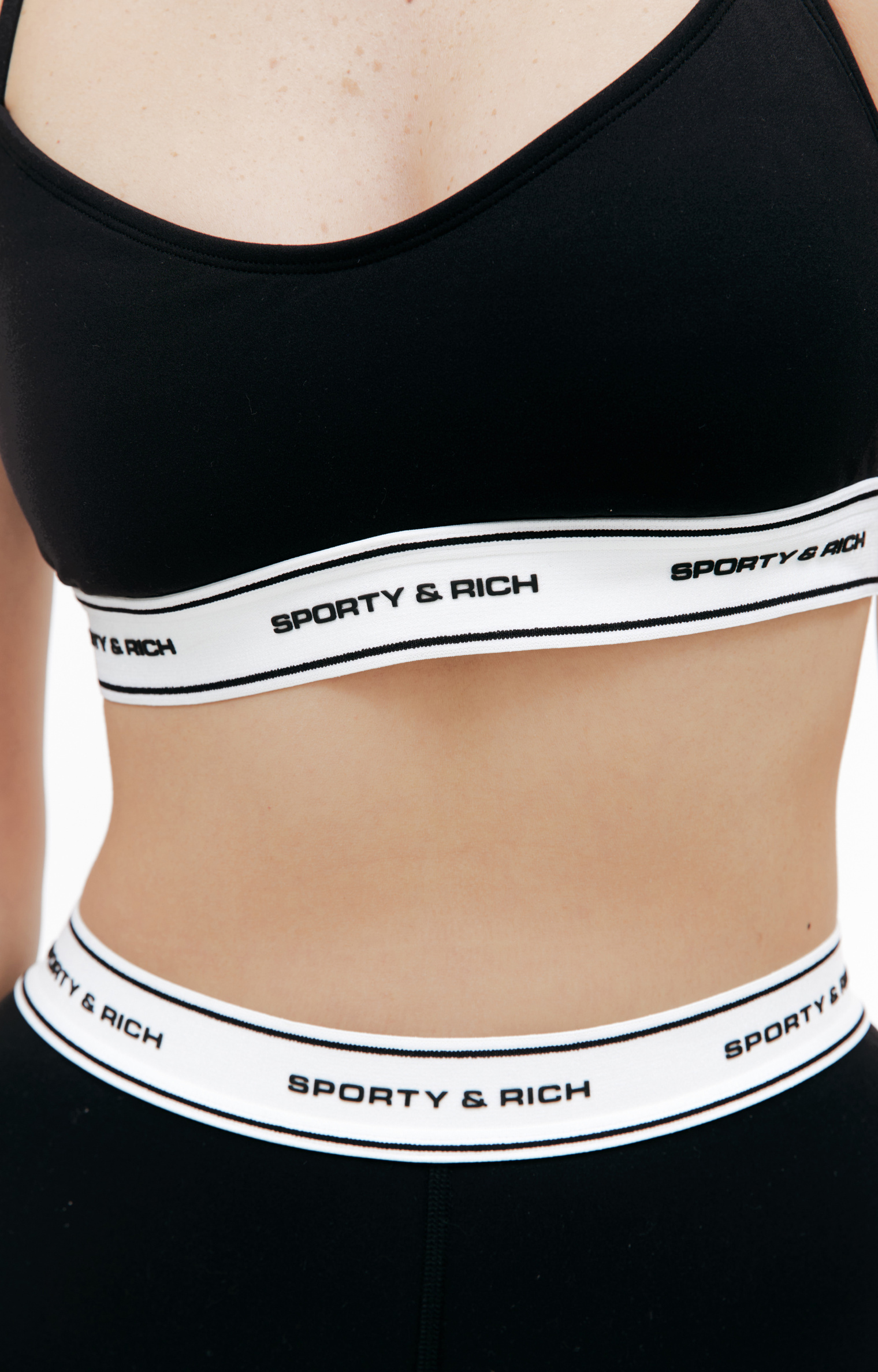 SPORTY & RICH SR Bold sports bra