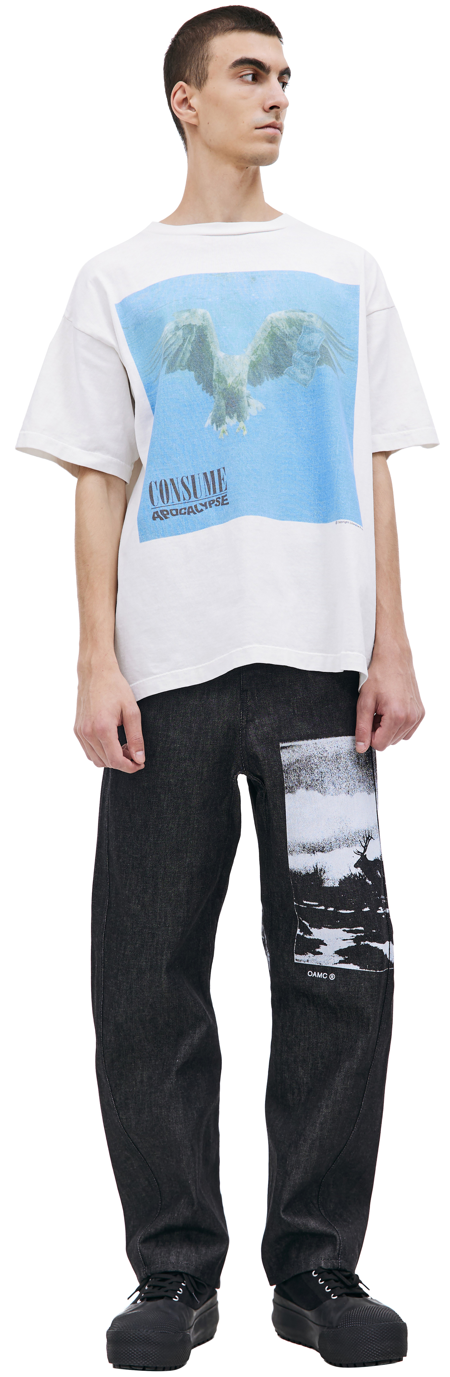 Buy Saint Michael men white 'consume' printed t-shirt for $301 