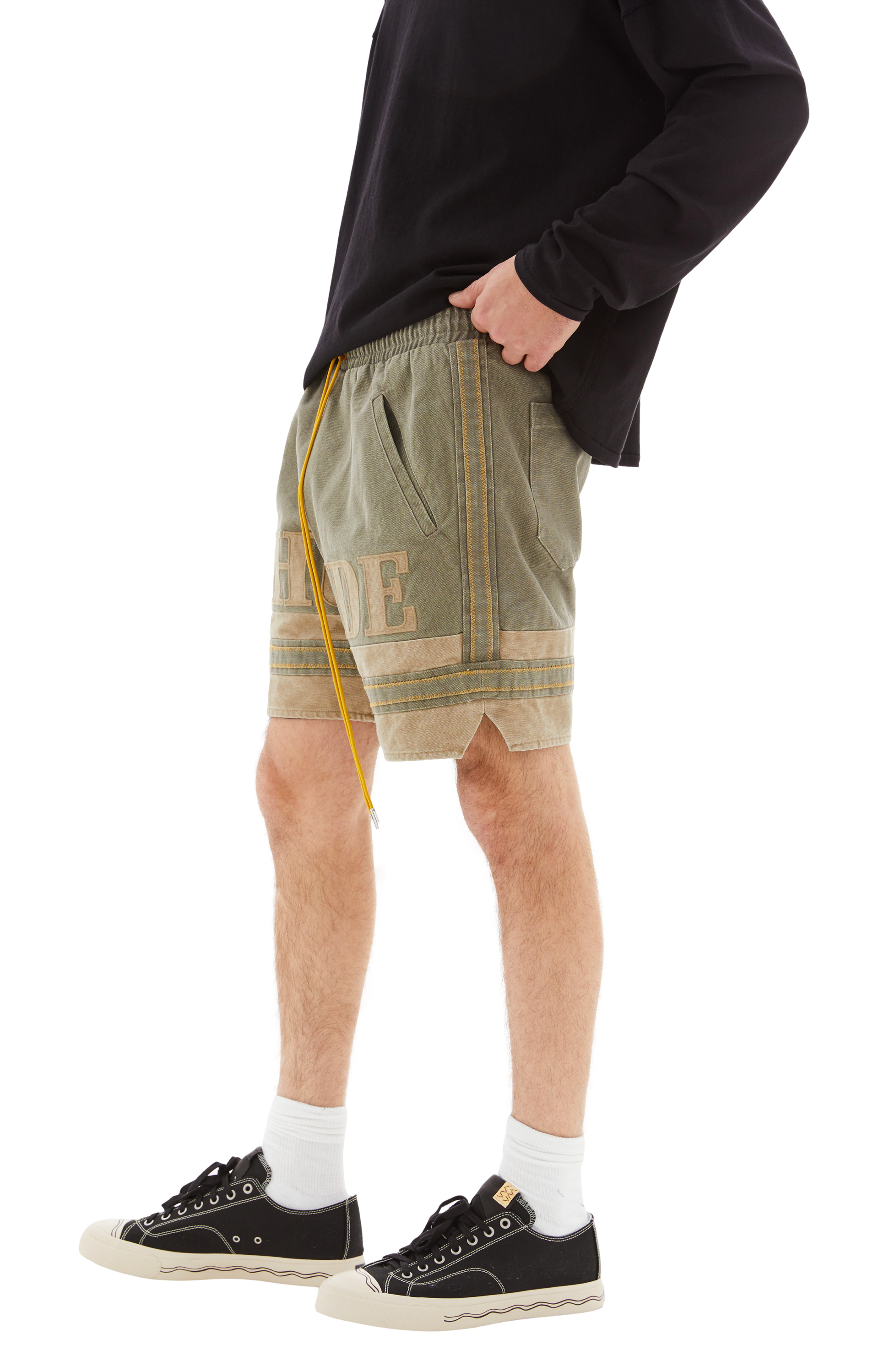 RHUDE Шорты-RHFW23SH044188781878 боксерские, нашивка большое беж лого спереди, хаки