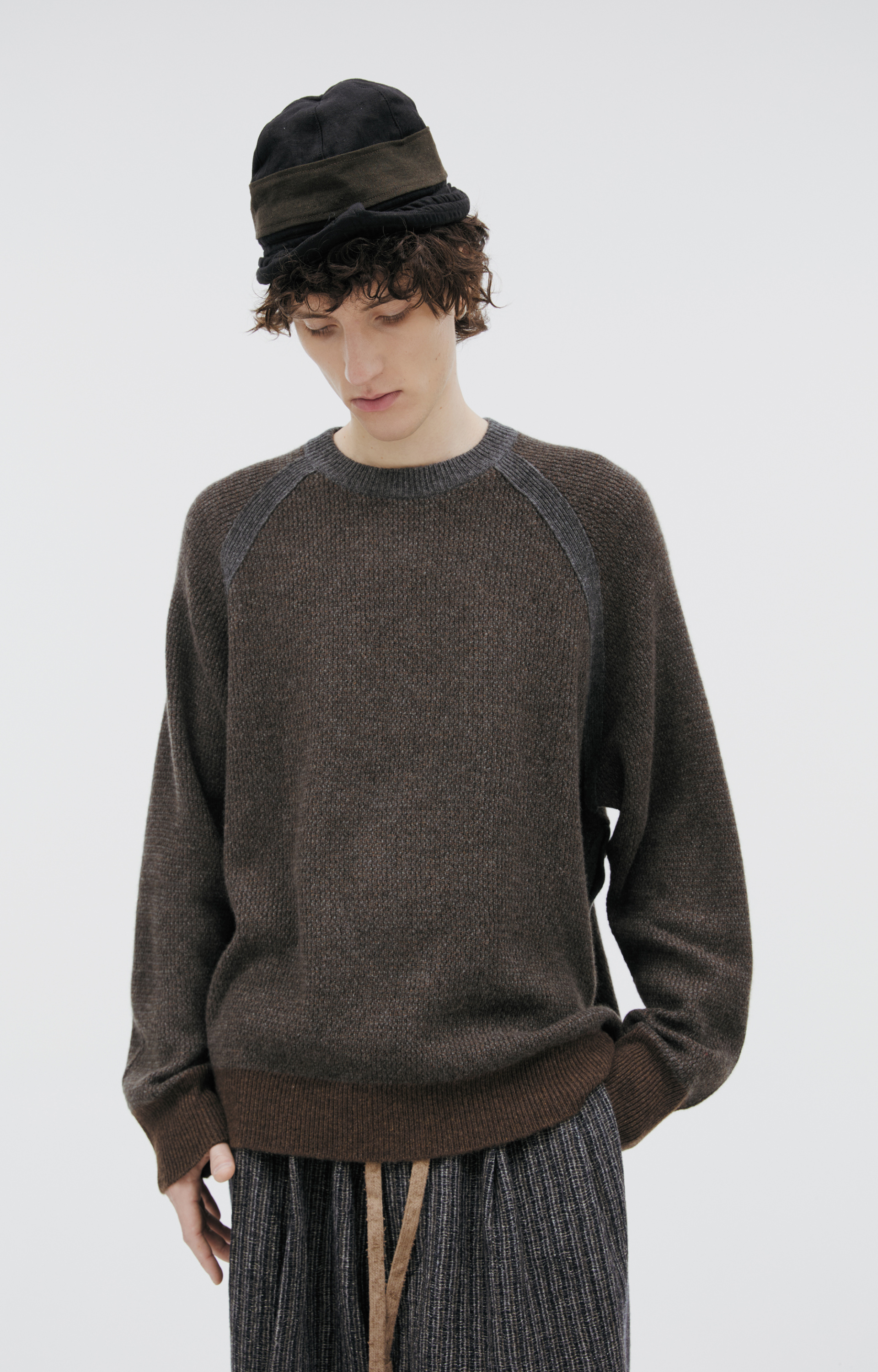 Ziggy Chen Cashmereraglan sweater