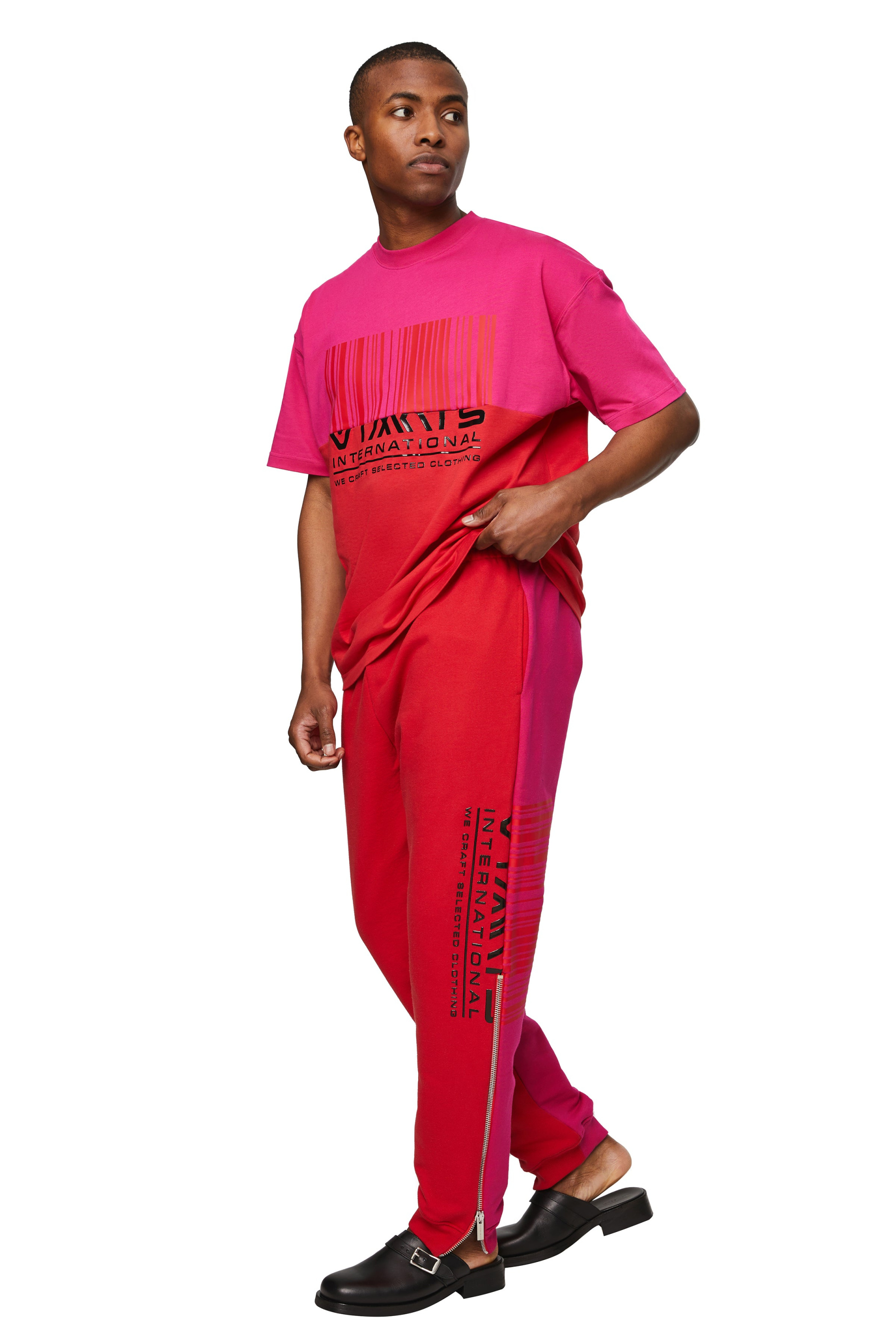 VTMNTS International Printed Sweatpants