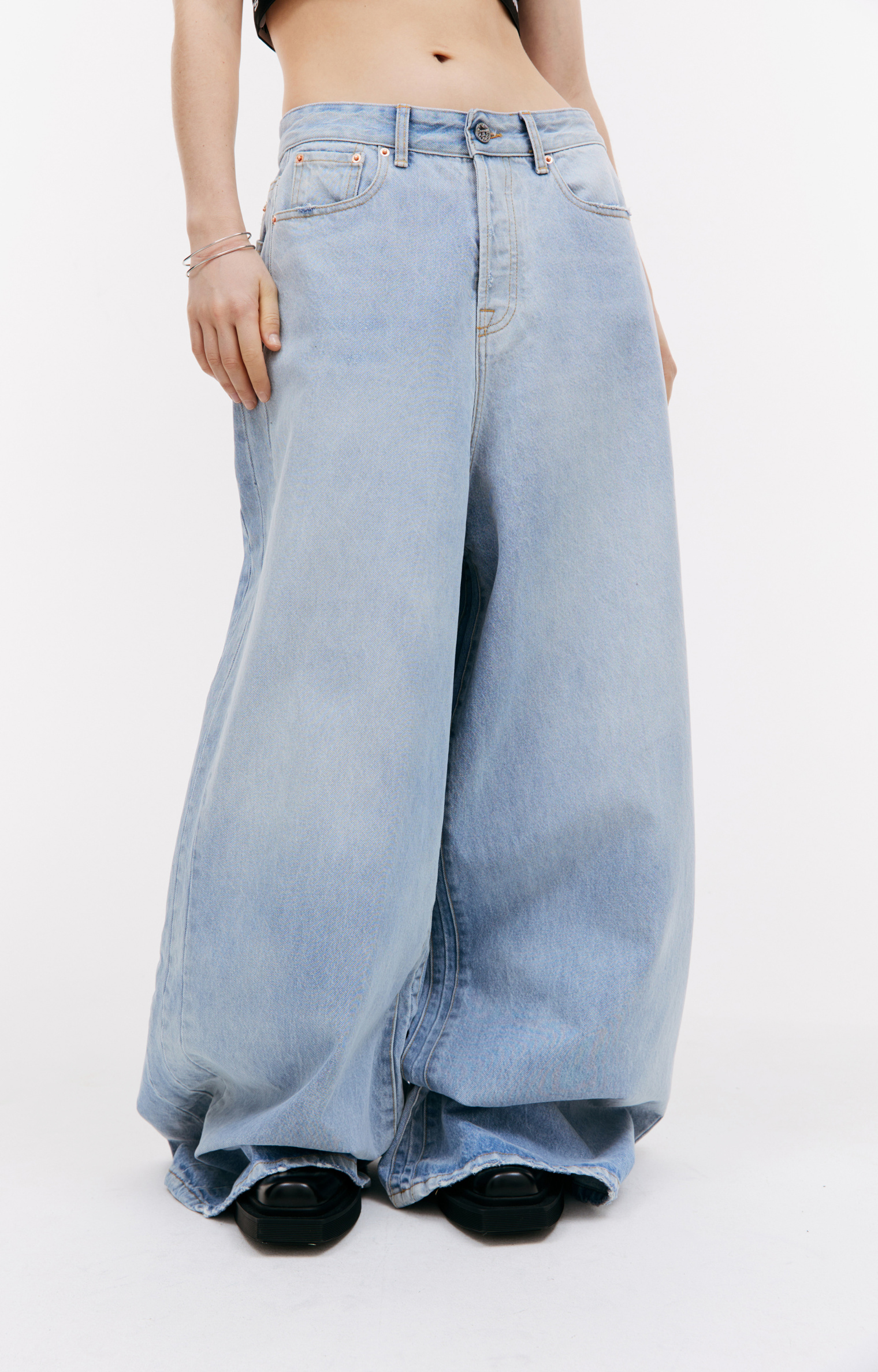 VETEMENTS Blue wide legs jeans