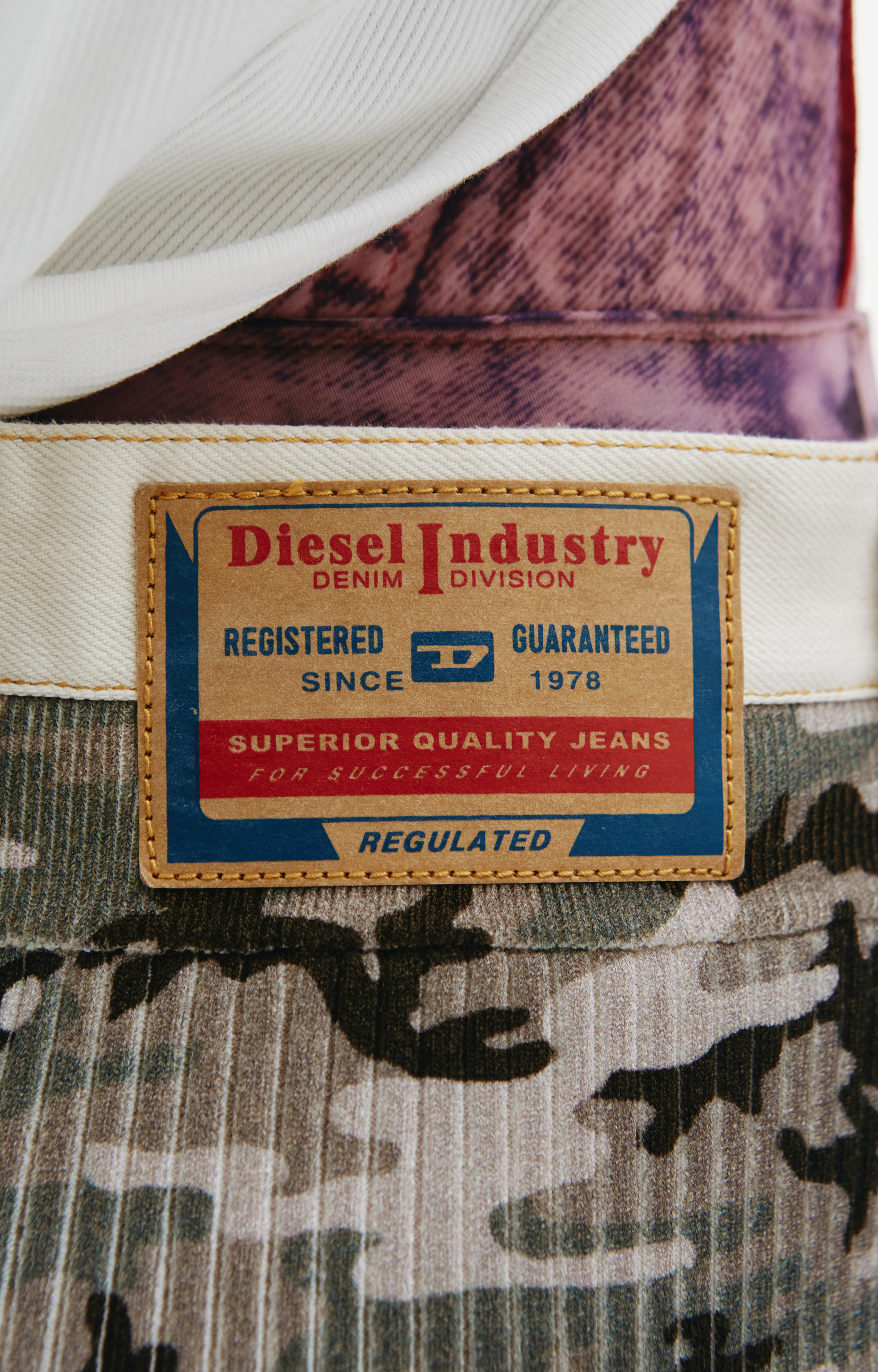 Diesel Сamouflage-print ribbed Shorts