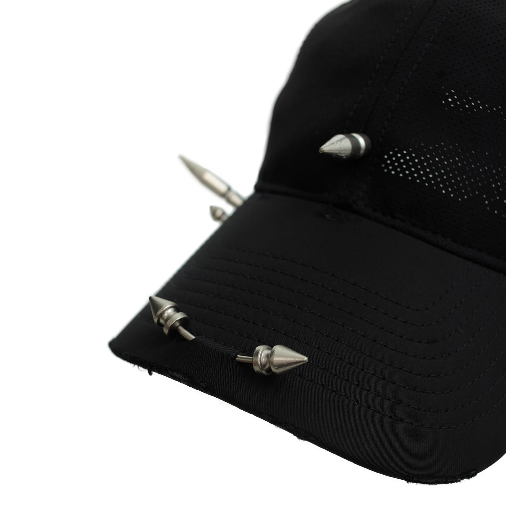Balenciaga Black cap with spikes