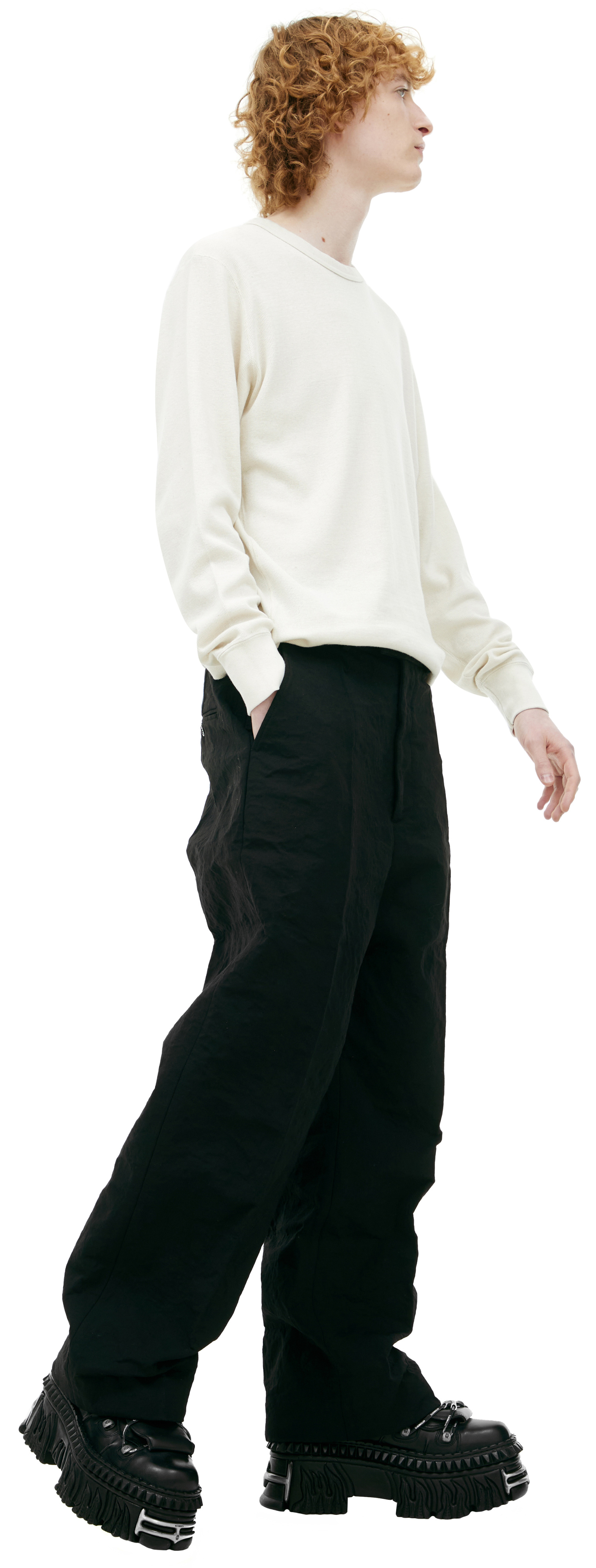 VETEMENTS Black trousers with arrows