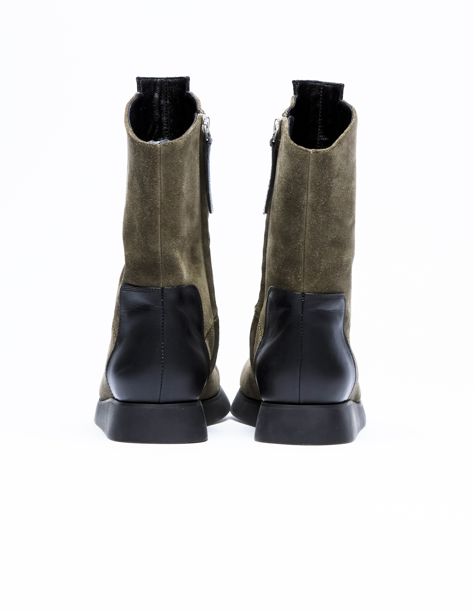 Camilla Skovgaard Zipper boots