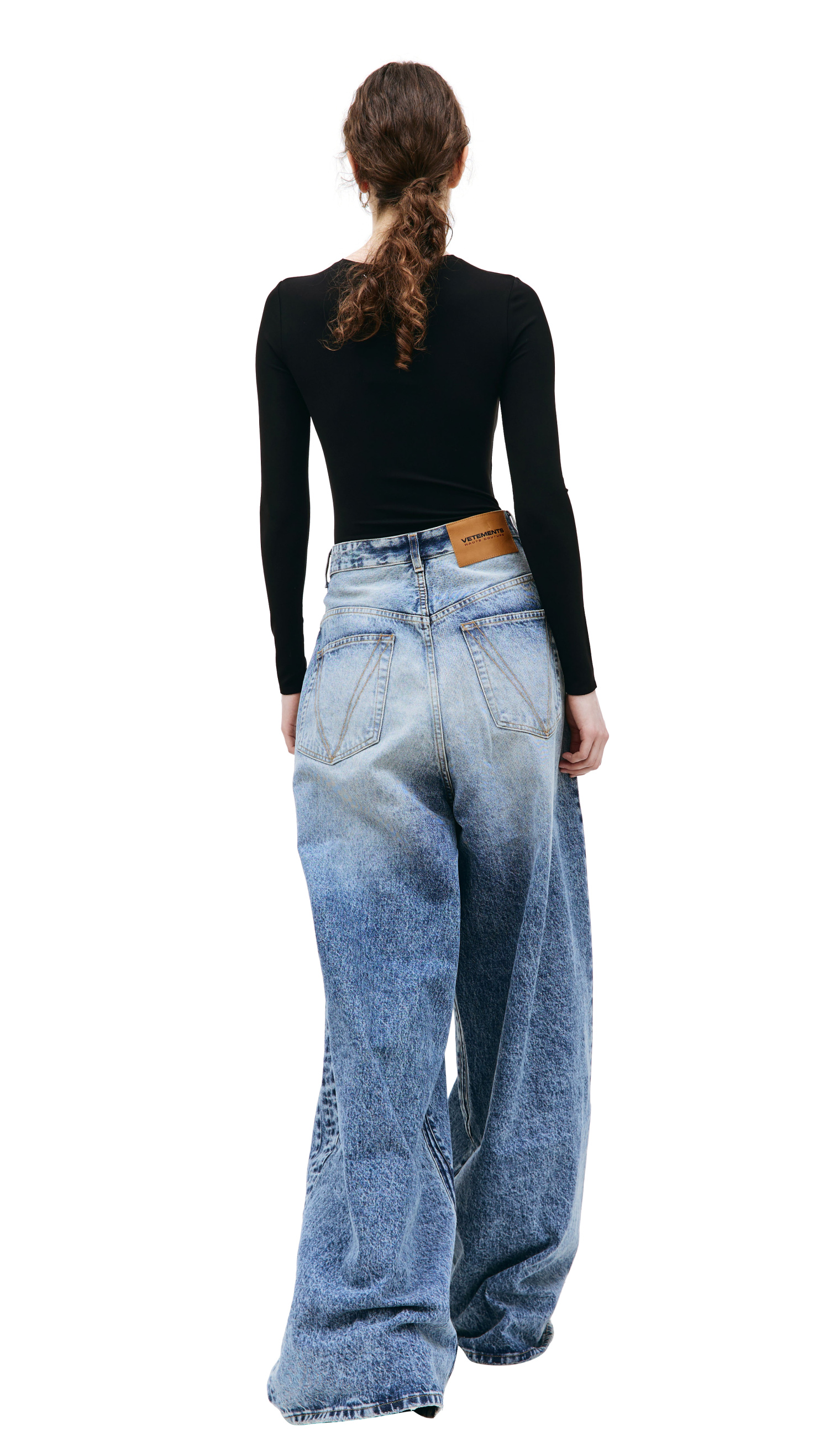 VETEMENTS \'Made on earth\' printed jeans