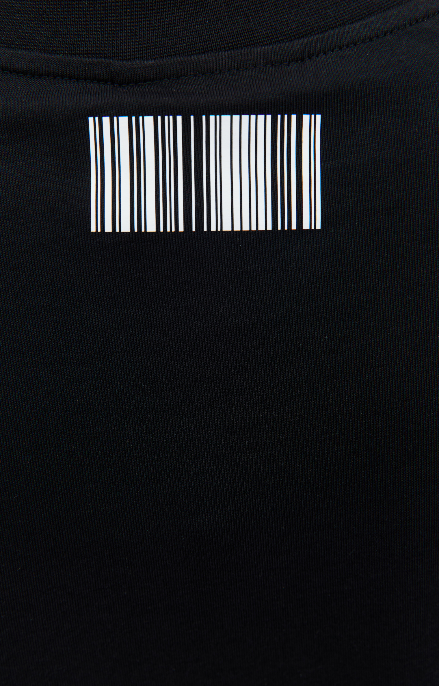 VTMNTS Black Cute Cat t-shirt