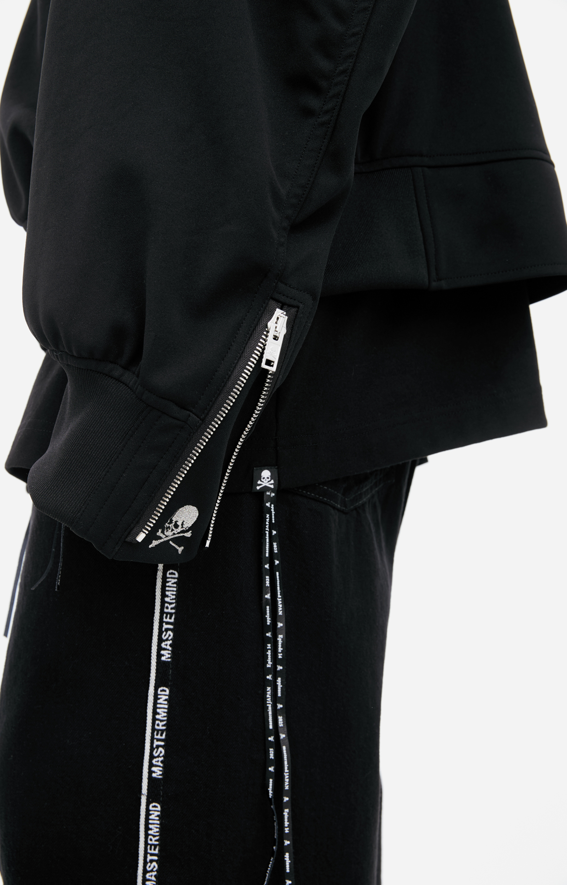 Mastermind WORLD Black logo bomber