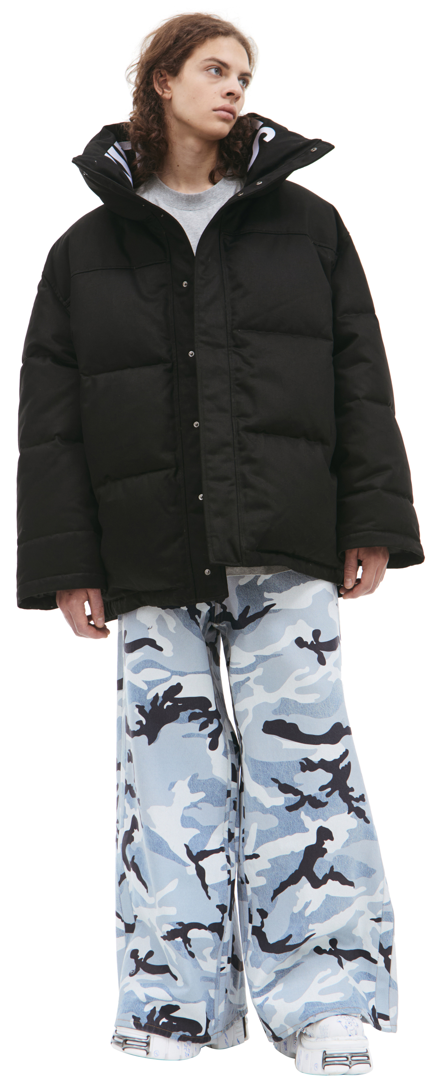 VETEMENTS Down jacket with high collar