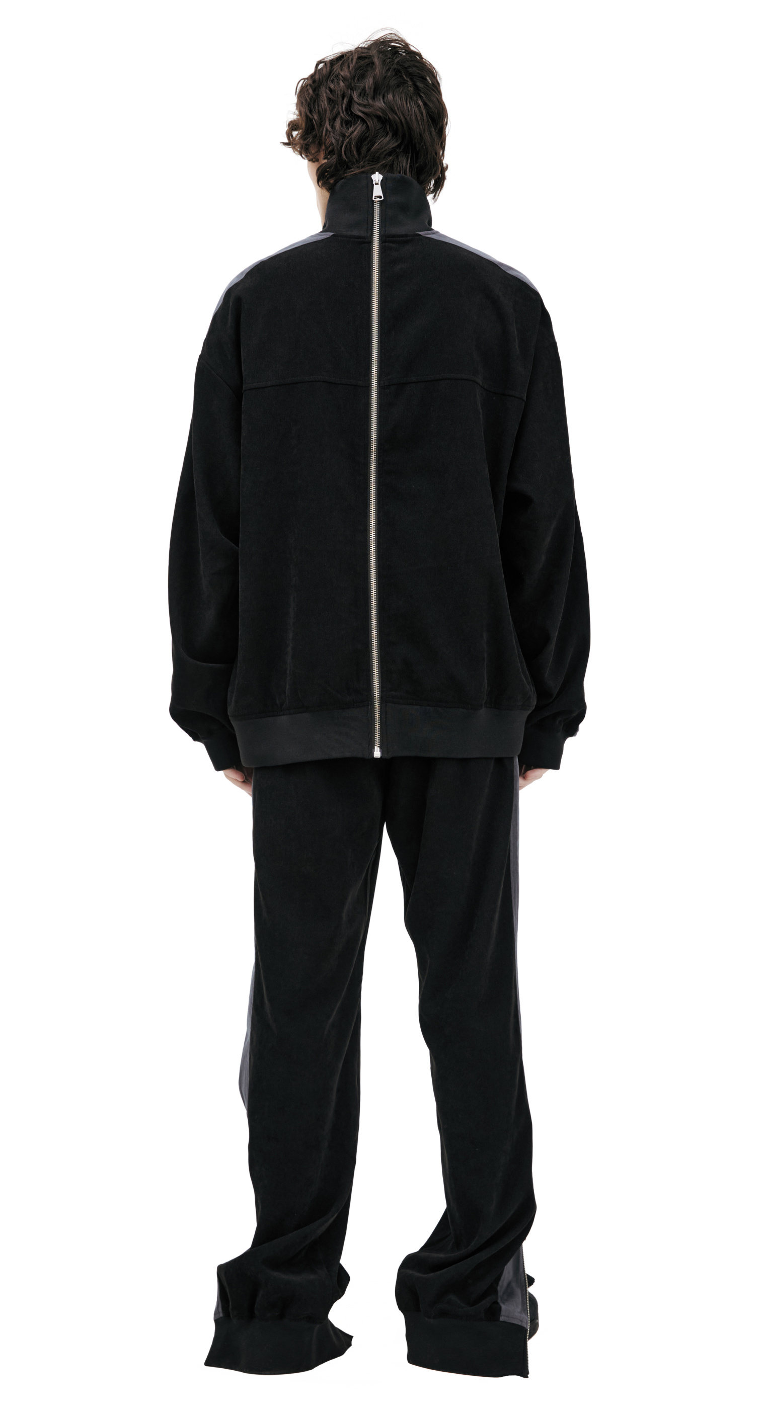 (di)vision Black hoodie with logo