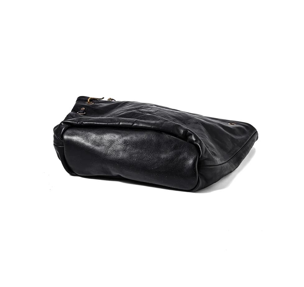Ziggy Chen Leather bag with a thin strap