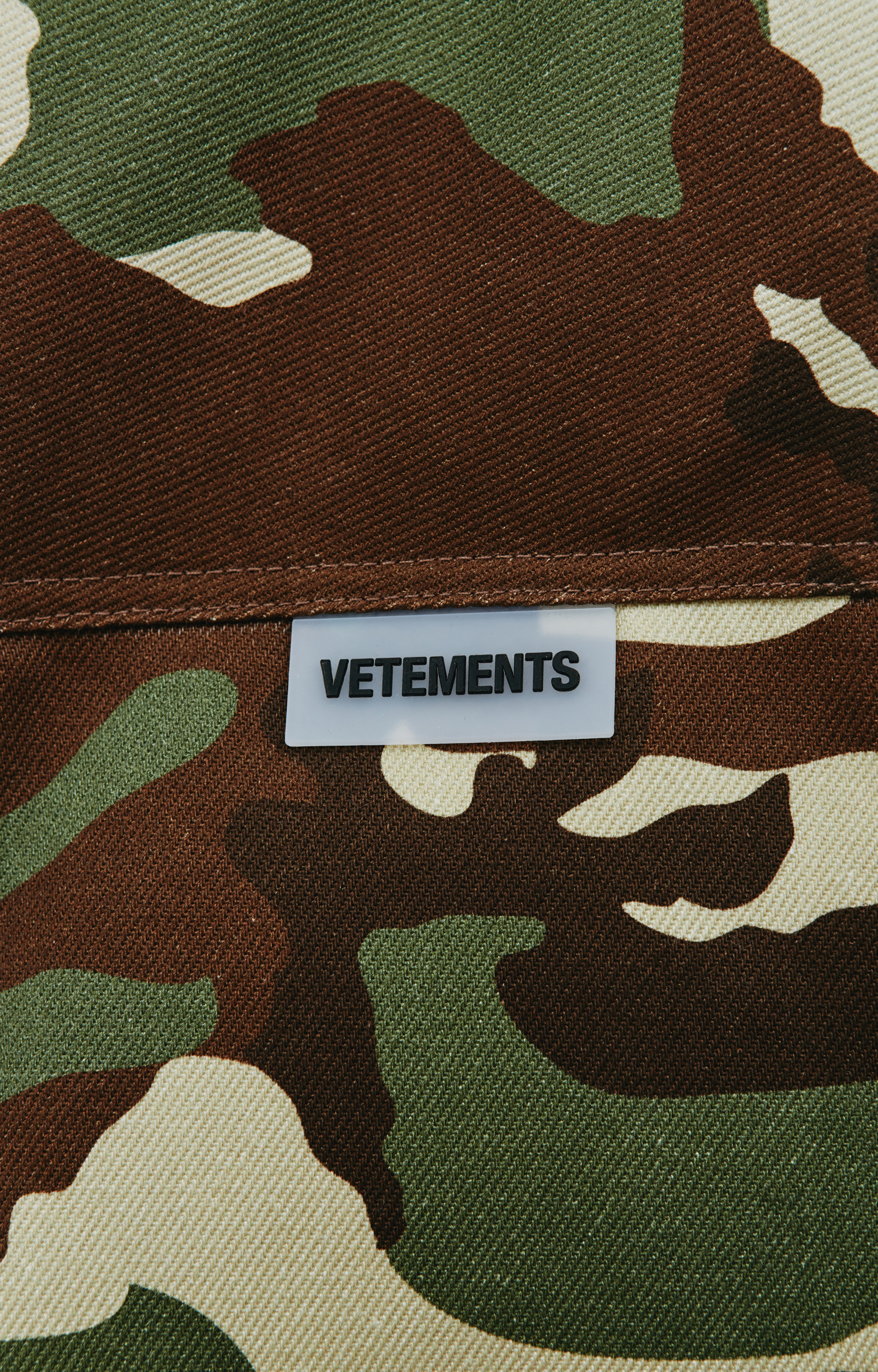 VETEMENTS Camouflage Maxi Padded Coat