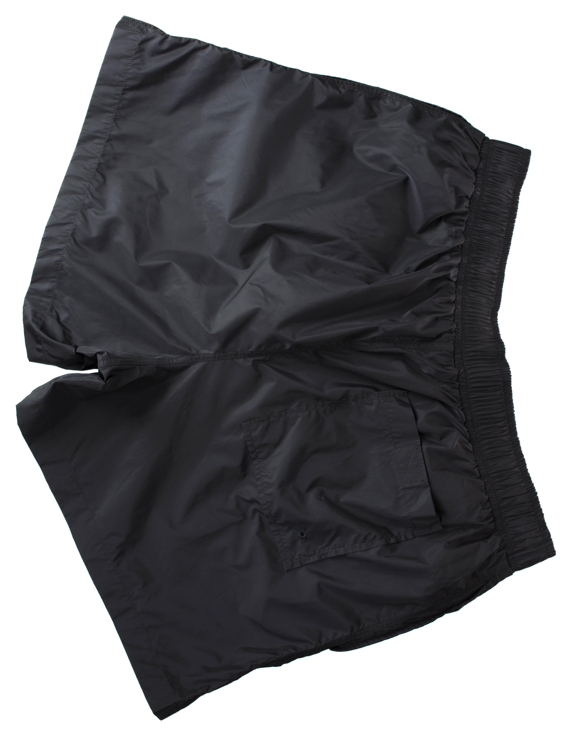 VETEMENTS Swim shorts with logo