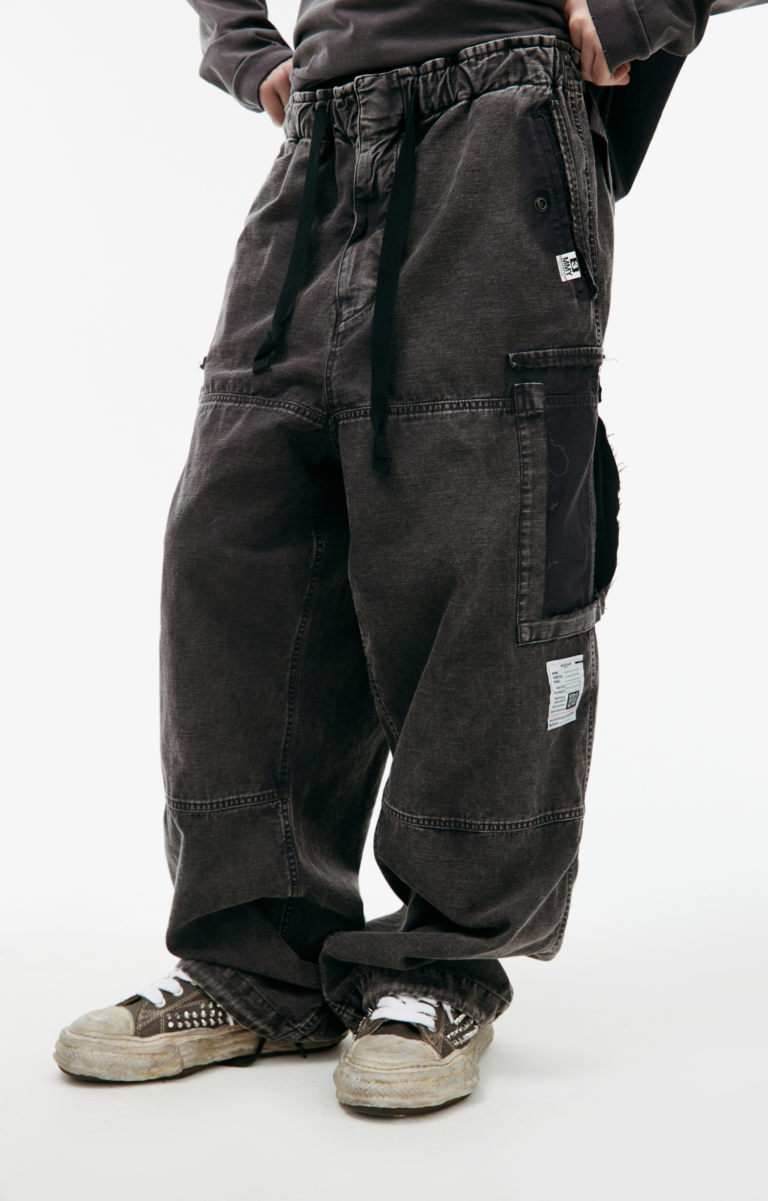 Maison Mihara Yasuhiro Cotton cargo trousers