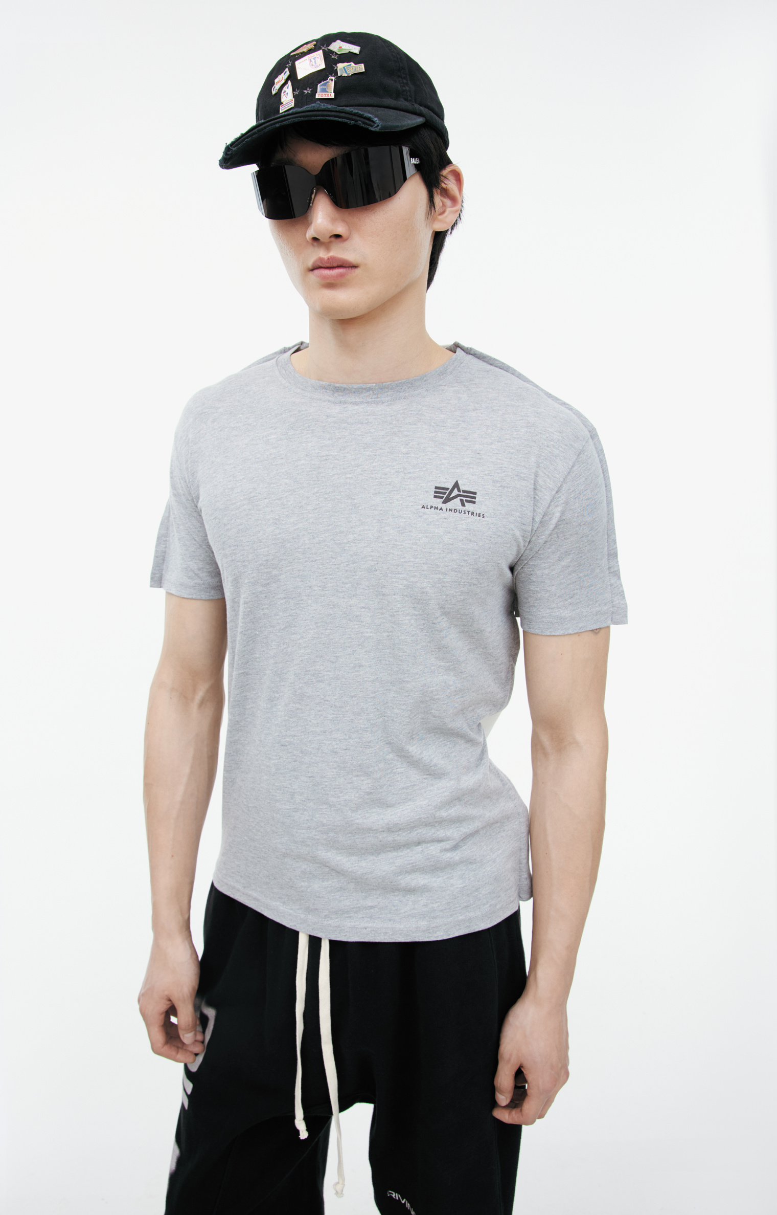 Buy PROTOTYPES men white two-color print t-shirt for $420 online 