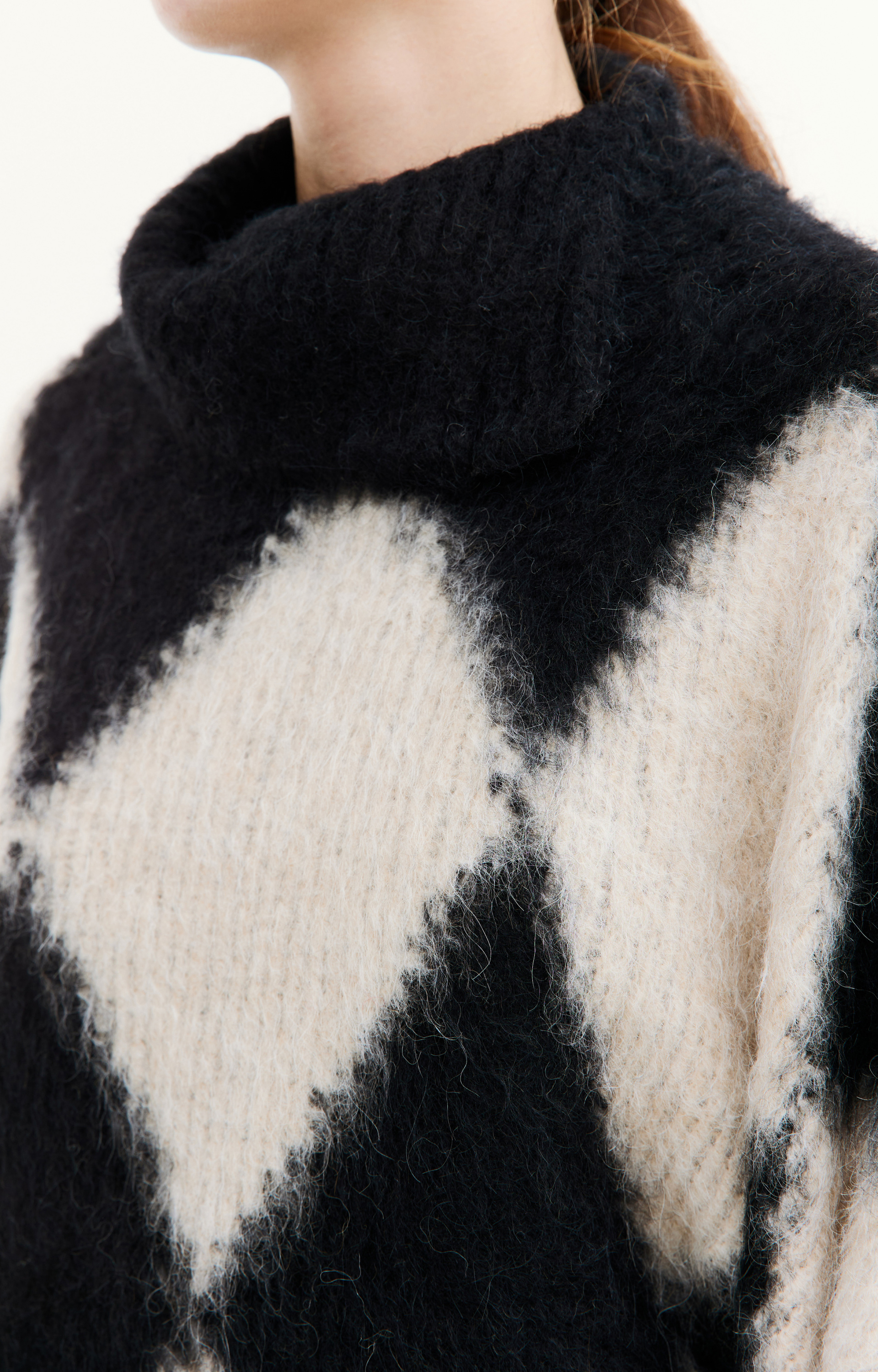 QUIRA Wool oversized sweater