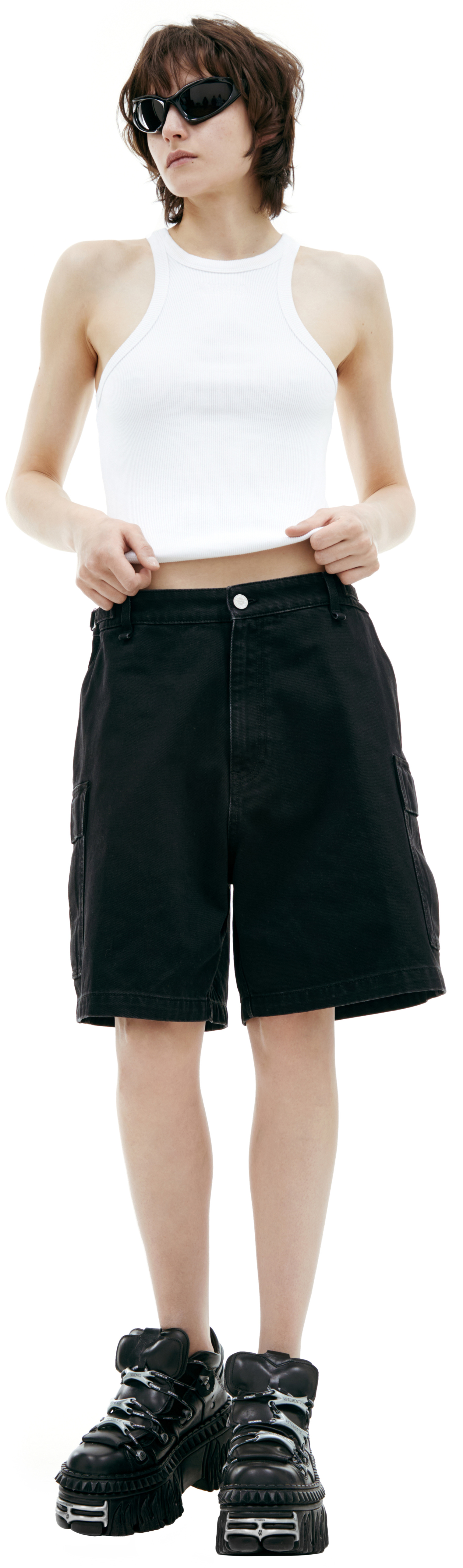 VETEMENTS Black cargo shorts