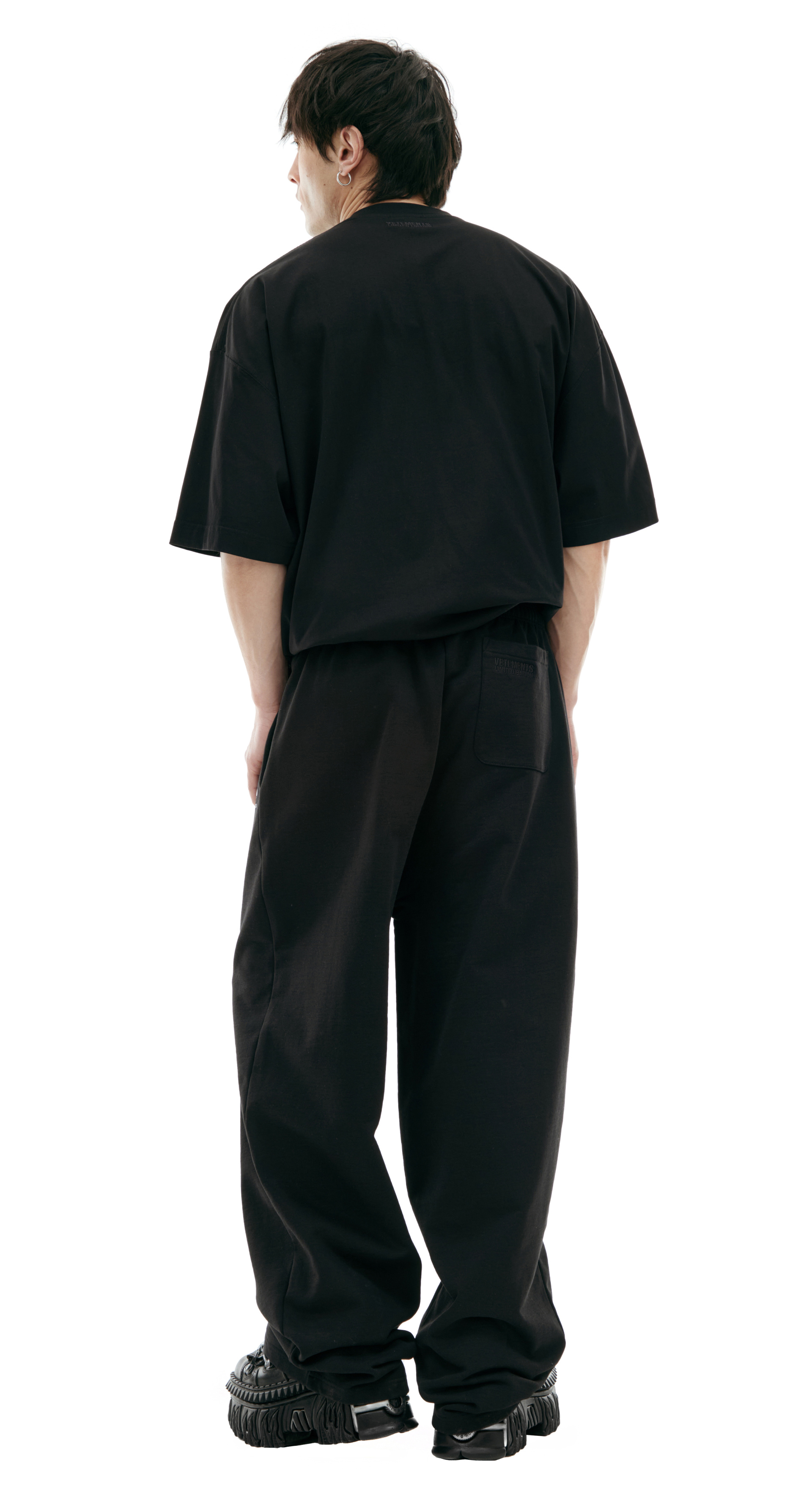 VETEMENTS Black logo sweatpants